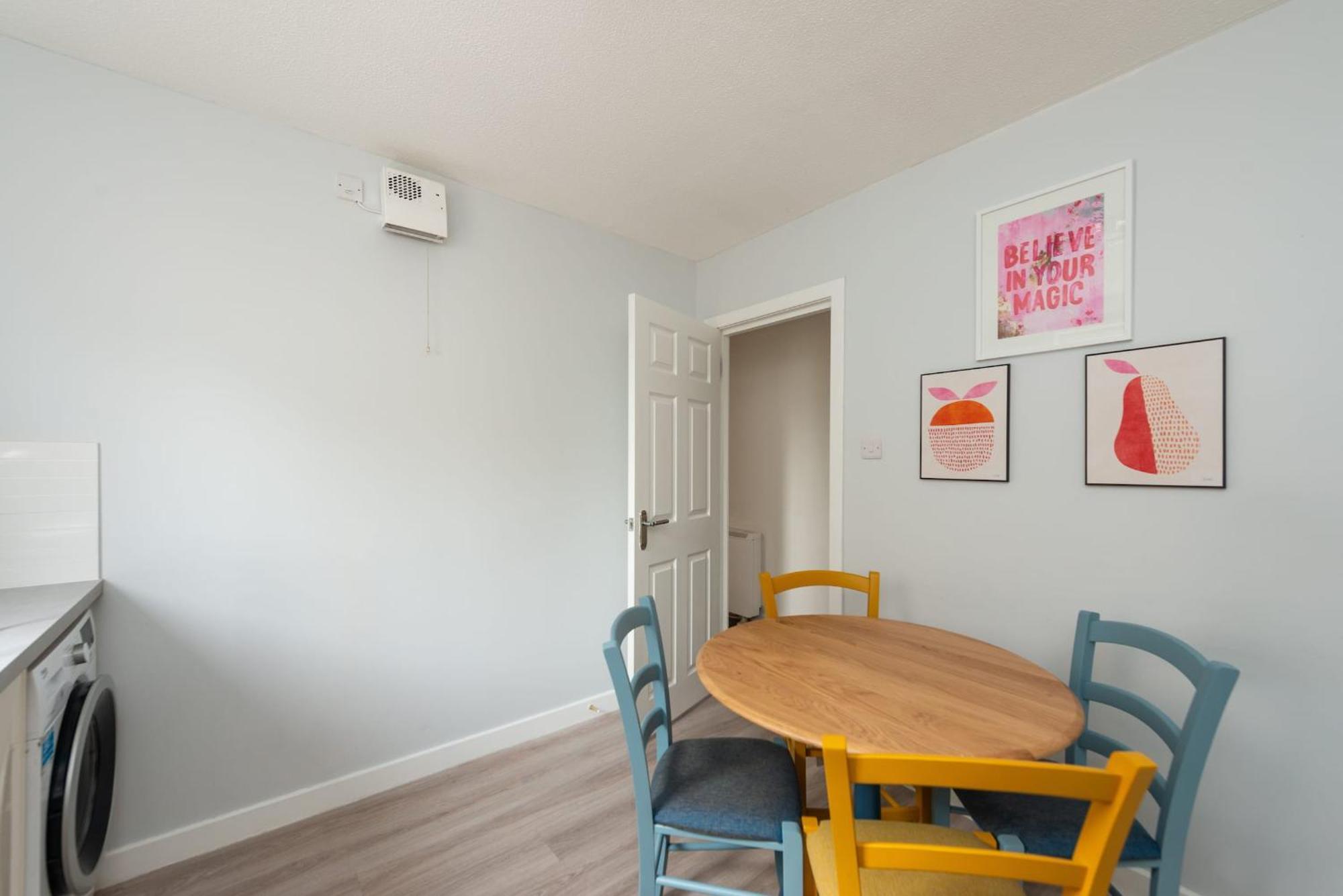 Ground Floor 2 Bed Flat Slateford Apartment Edinburgh