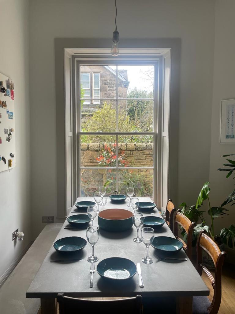 Holiday home Large 3 Double Bedroom Period House With Parking
