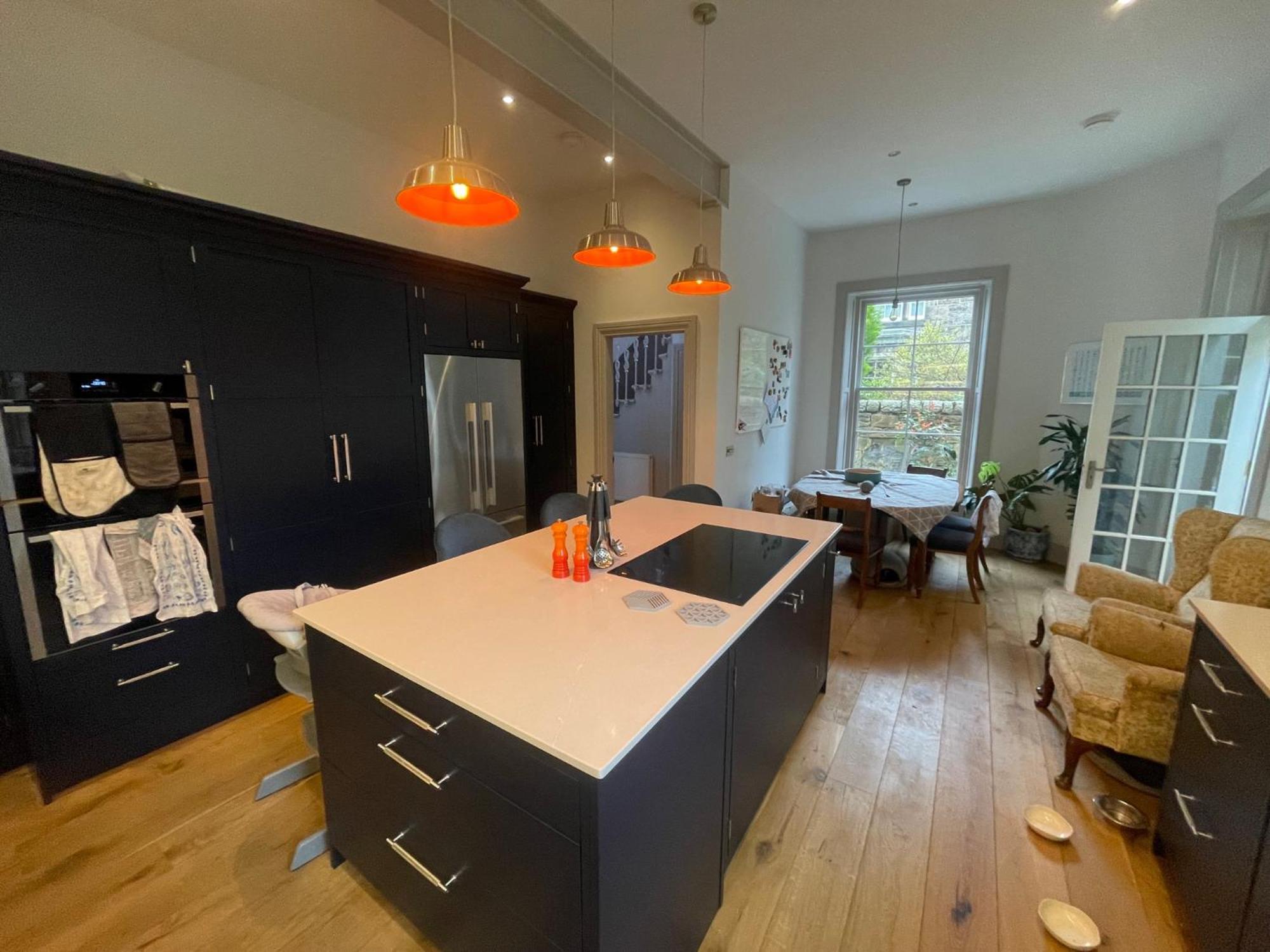 Holiday home Large 3 Double Bedroom Period House With Parking