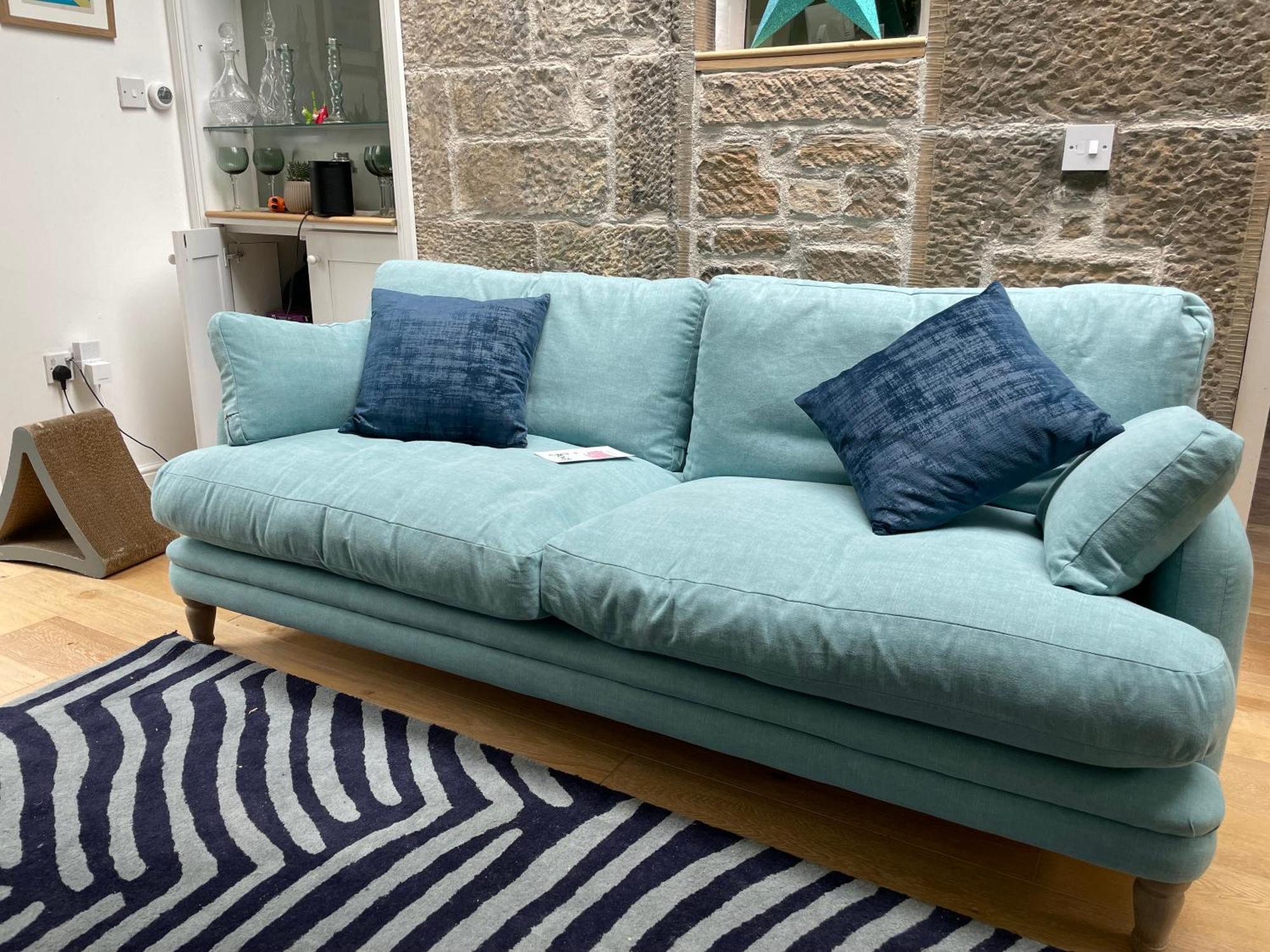 Holiday home Large 3 Double Bedroom Period House With Parking Edinburgh