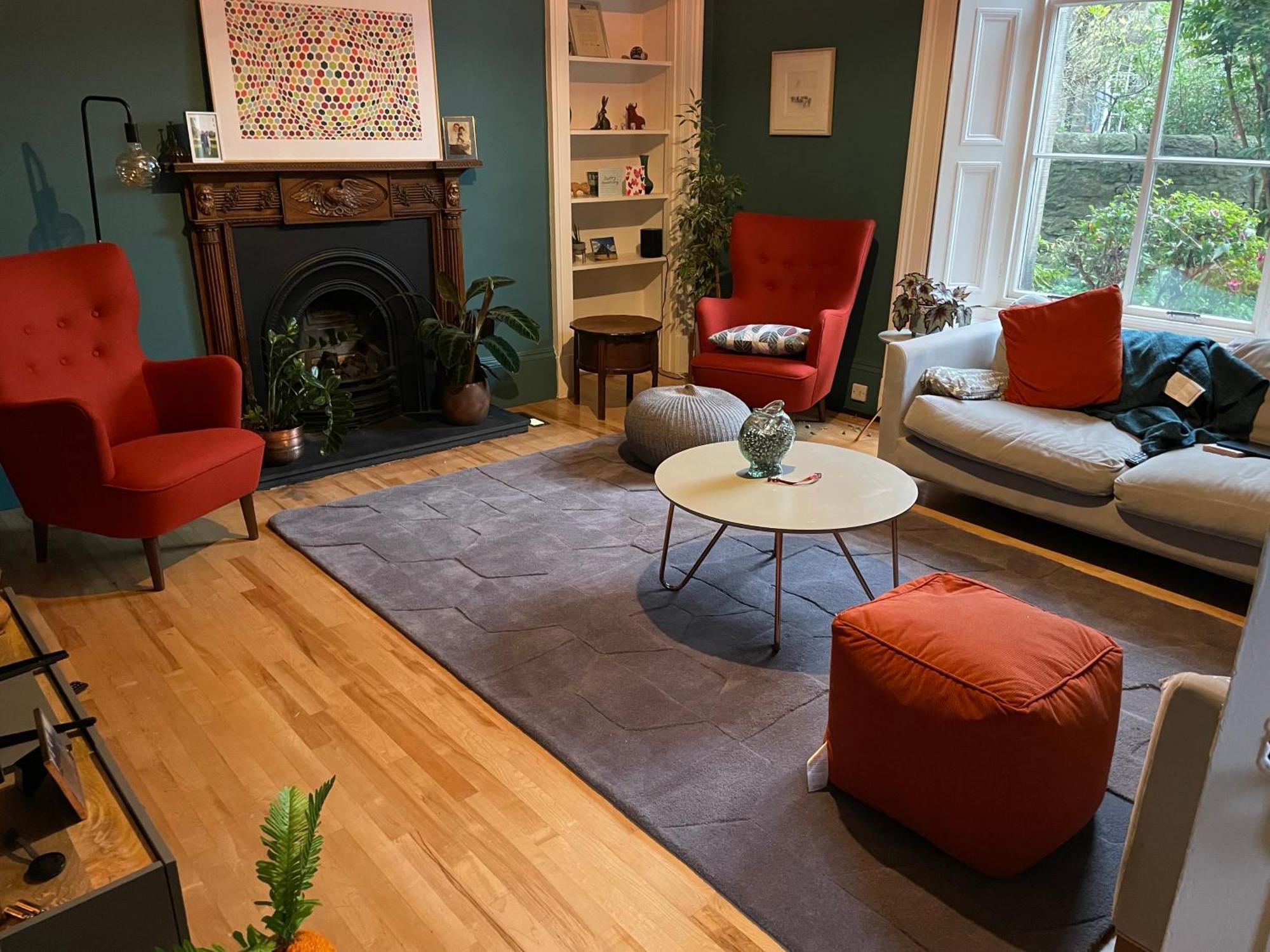 Large 3 Double Bedroom Period House With Parking * Edinburgh