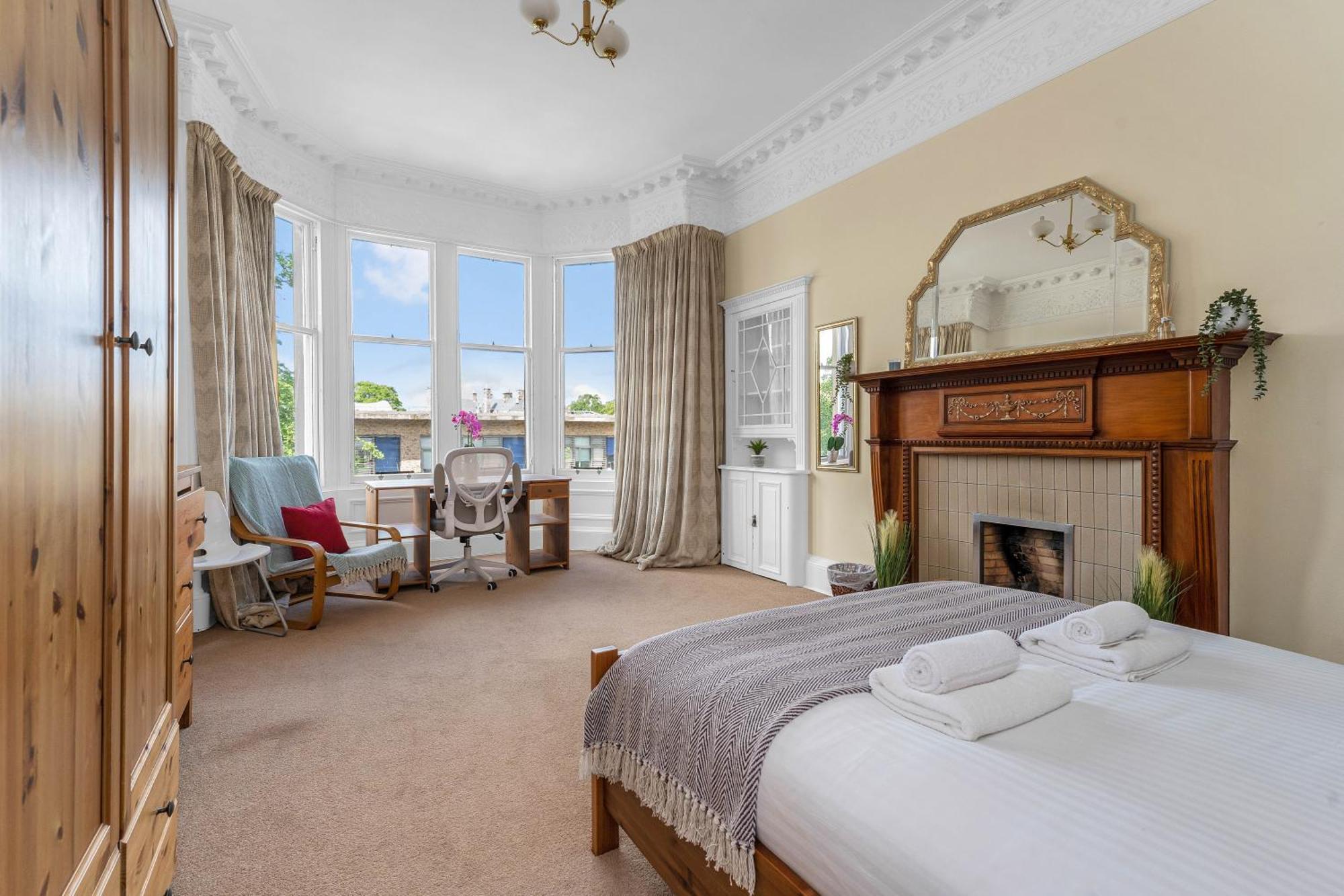 Marchmont Traditional *