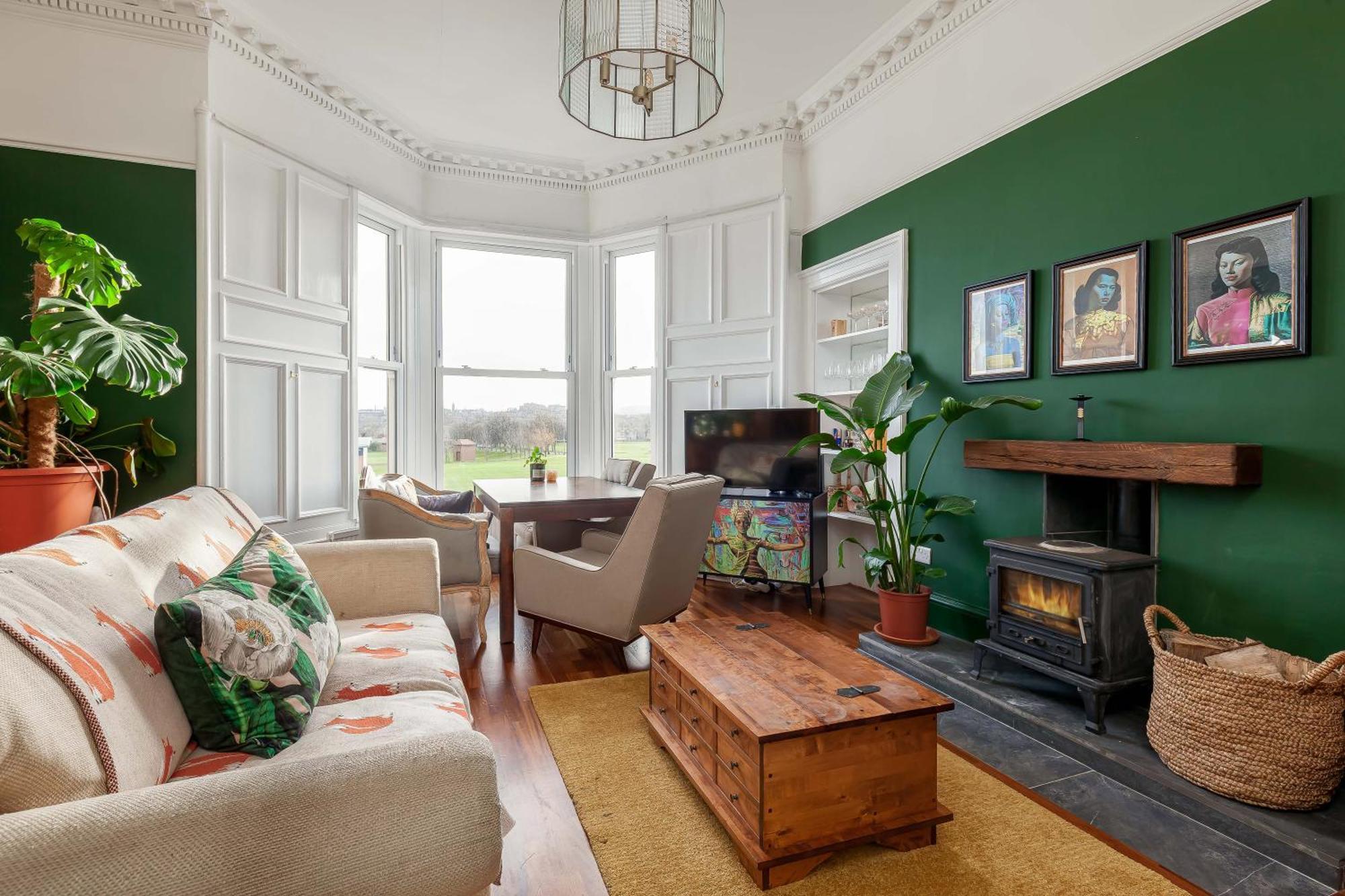 Stylish Victorian Apartment's Close To The Botanical Gardens, Free Parking! Apartment EDI