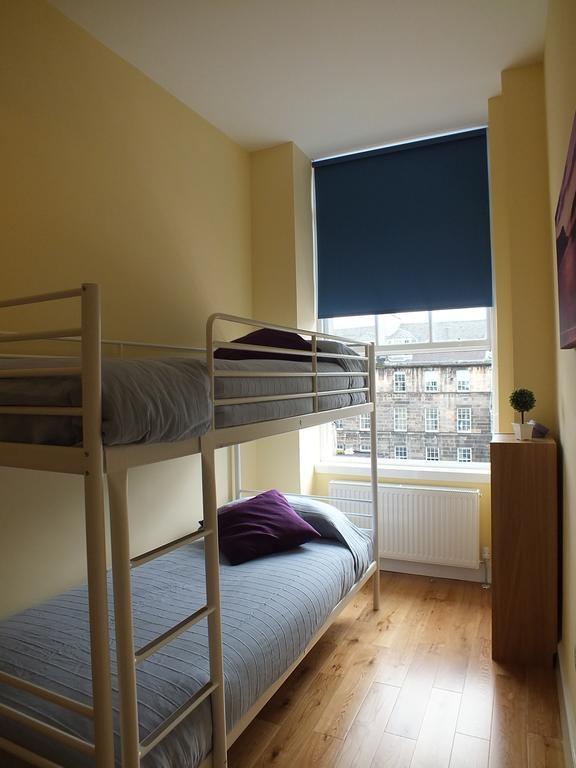 Picardy Place * EDI