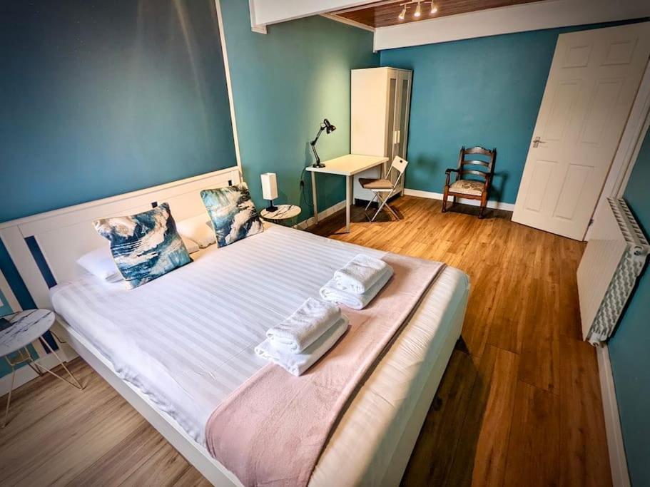 Cosy 2-bedroom House In Leith * Edinburgh
