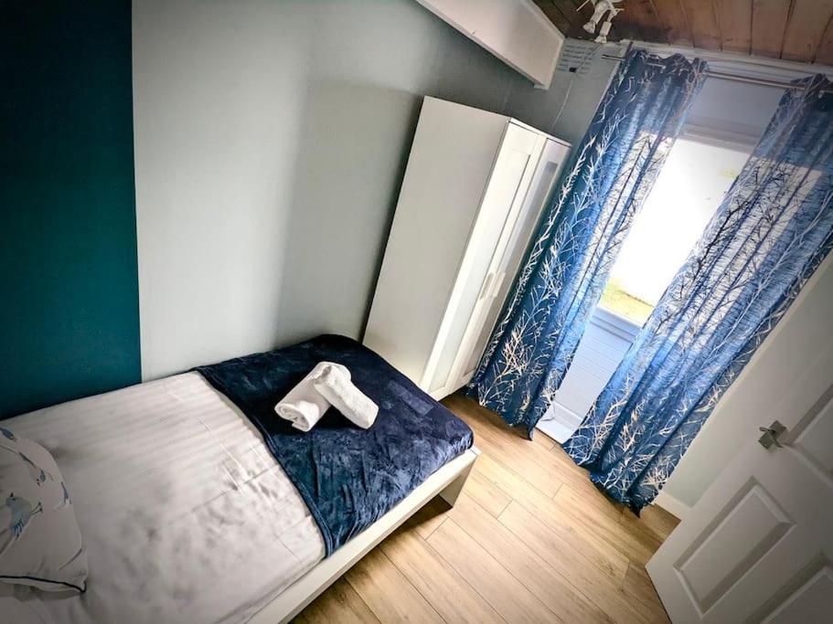 Cosy 2-bedroom House In Leith *