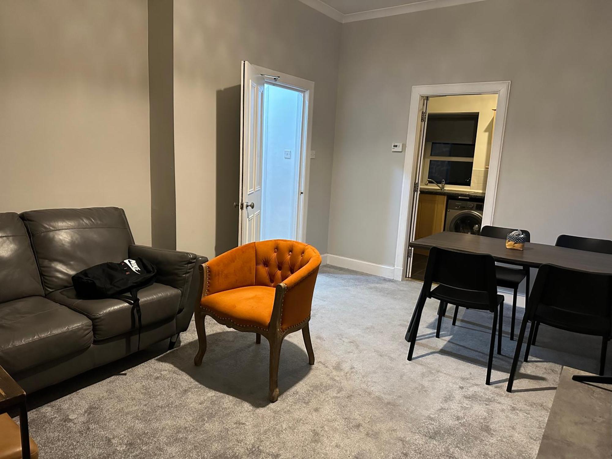 Two Bed * Edinburgh