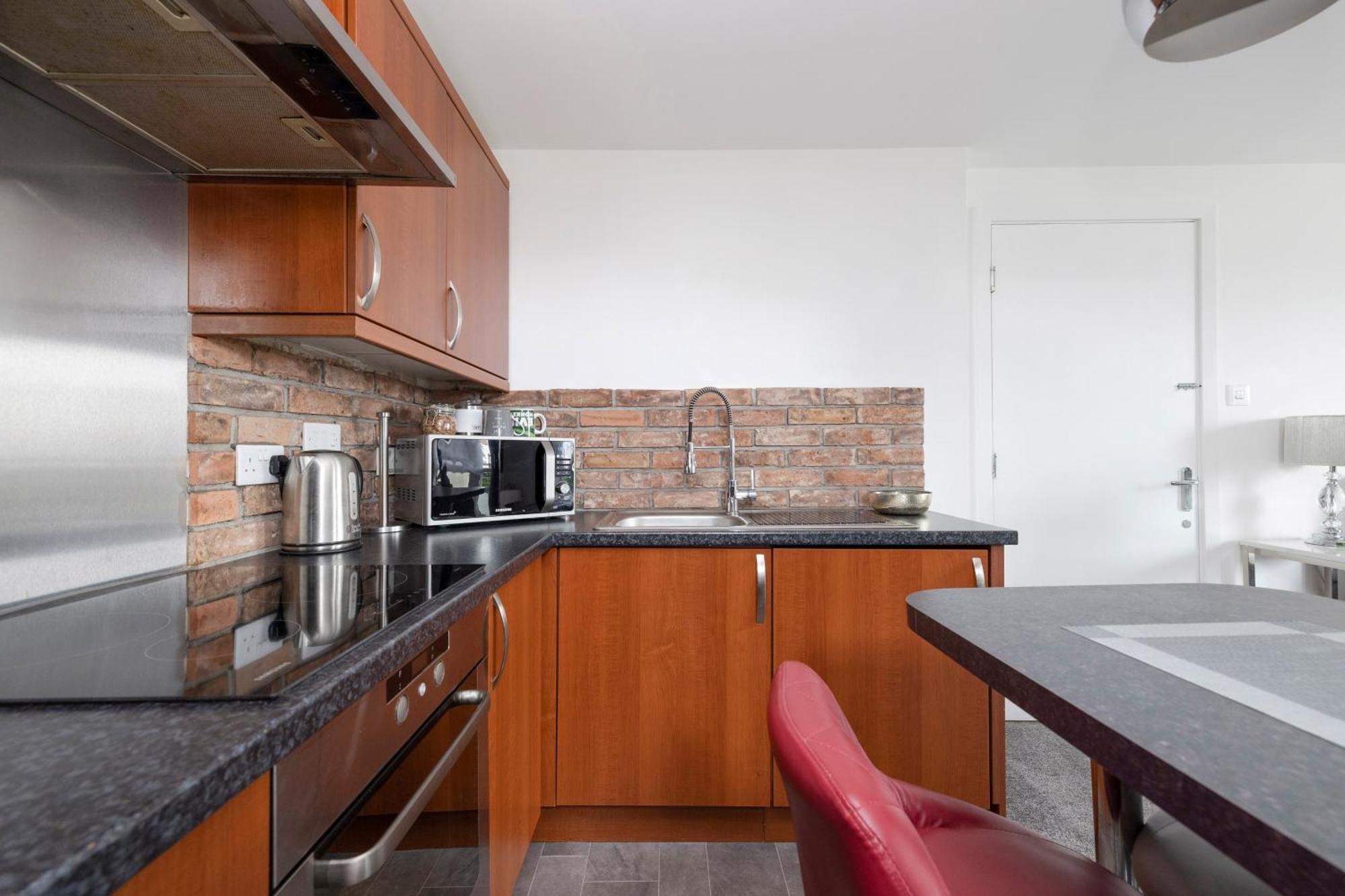 Joivy Elegant Flat With Balcony Apartment
