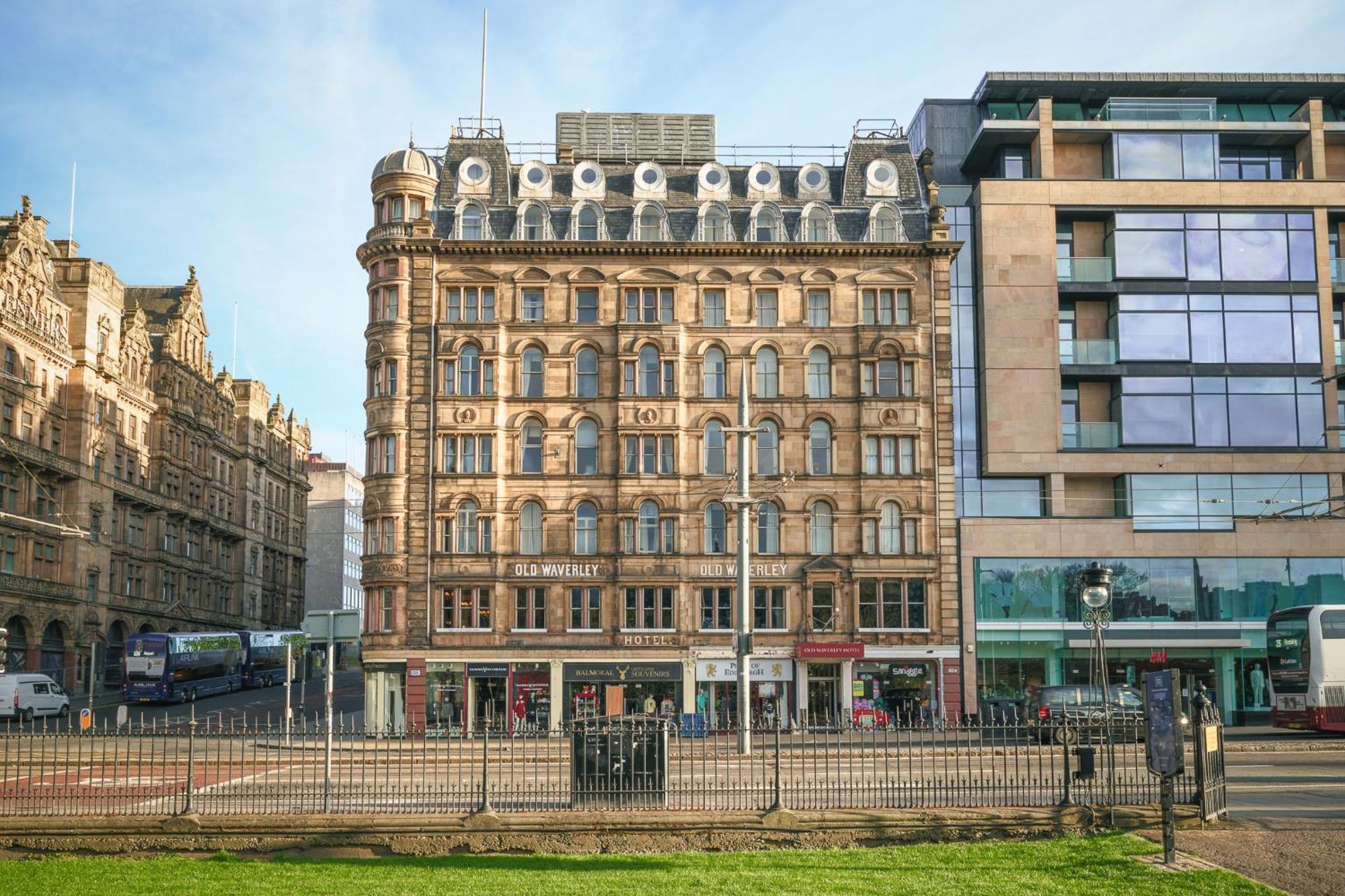Old Waverley 3* Edinburgh