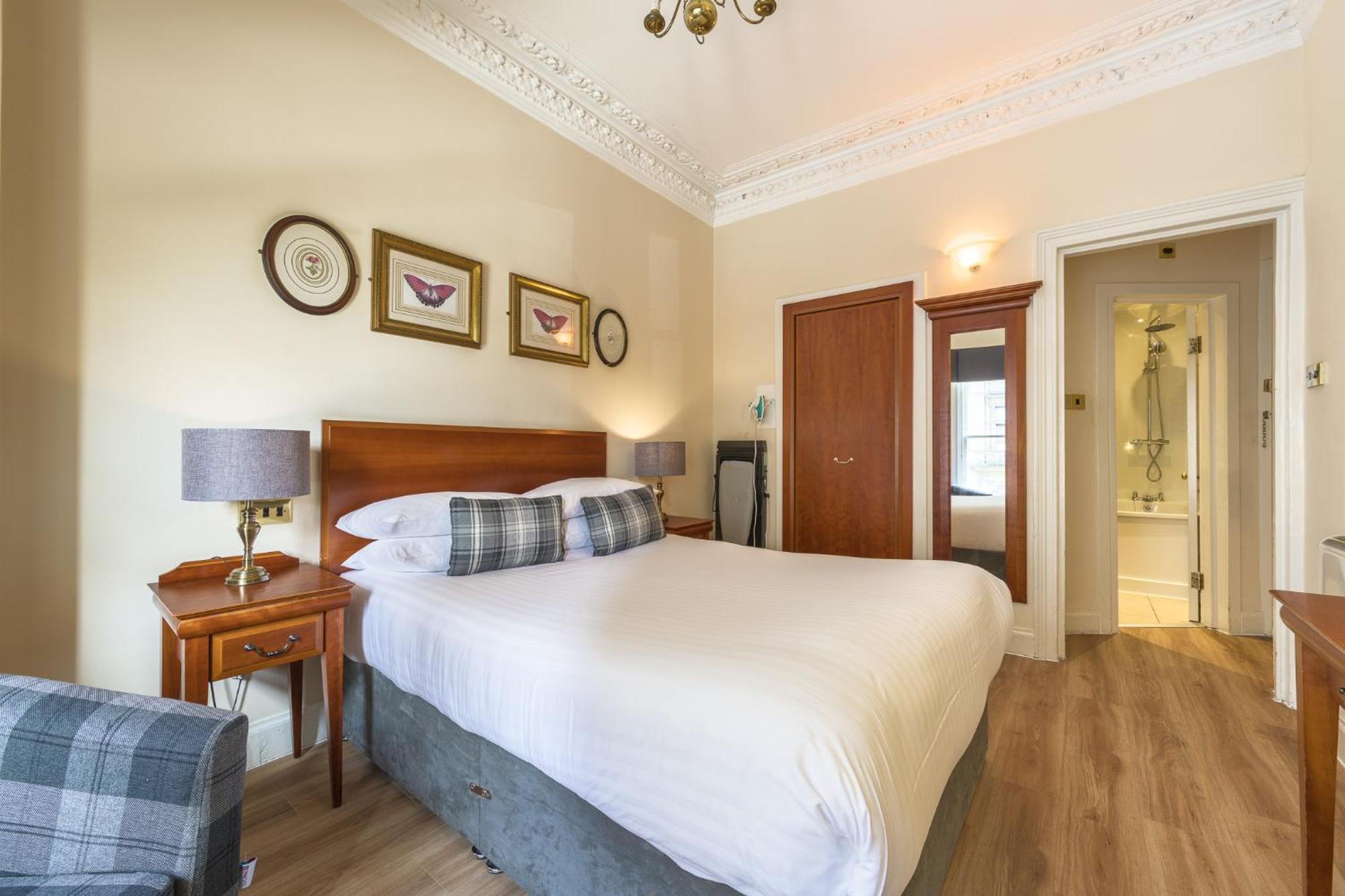 Old Waverley Hotel Edinburgh