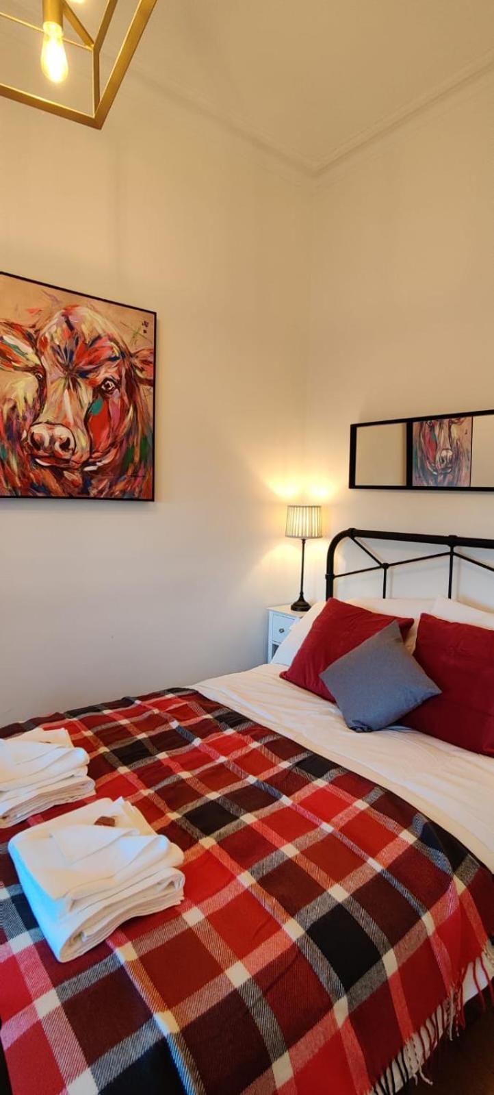 Meadowbank 3-bed Apartment