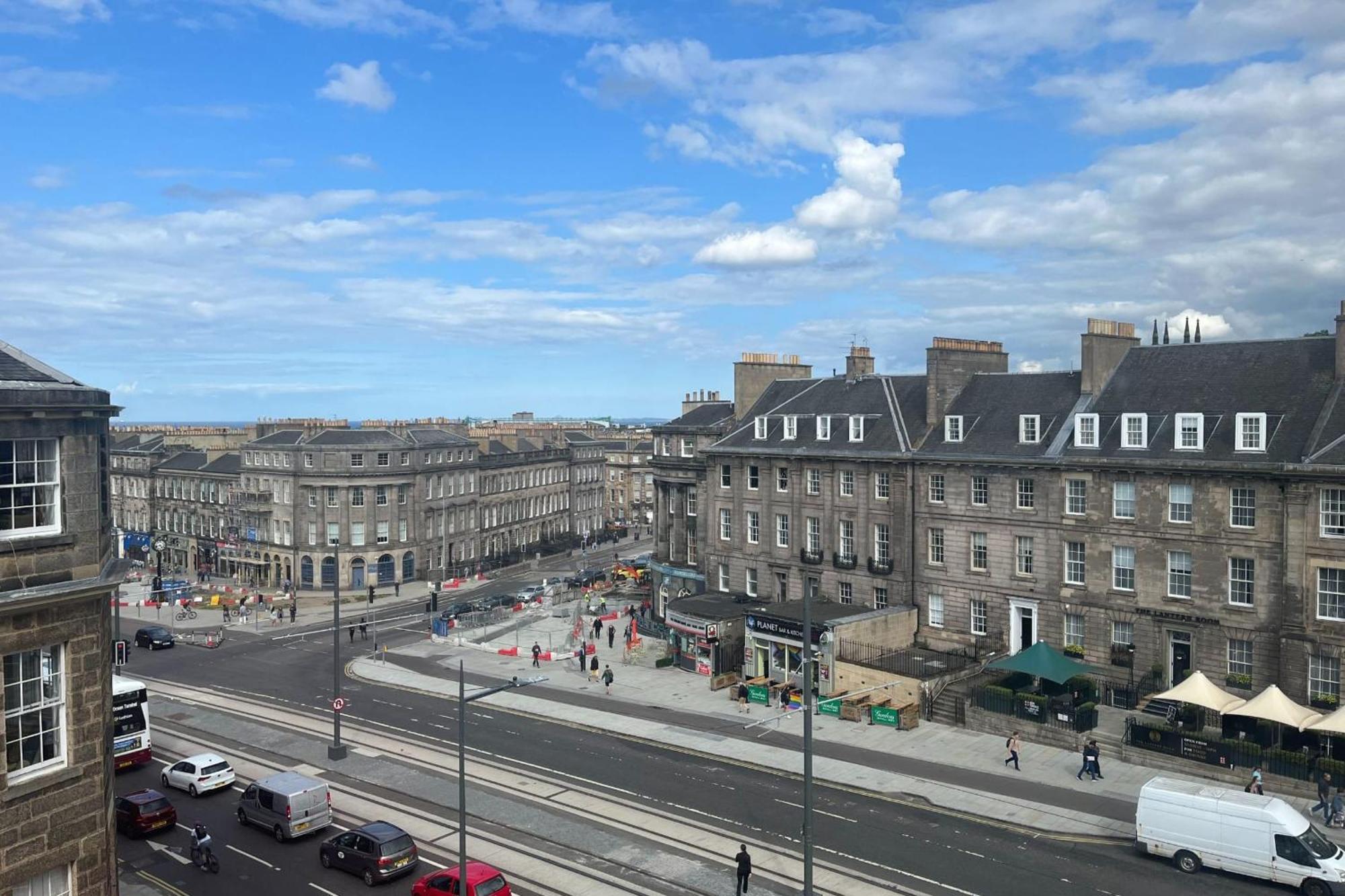 & Modern 2bd Flat - Apartment EDI
