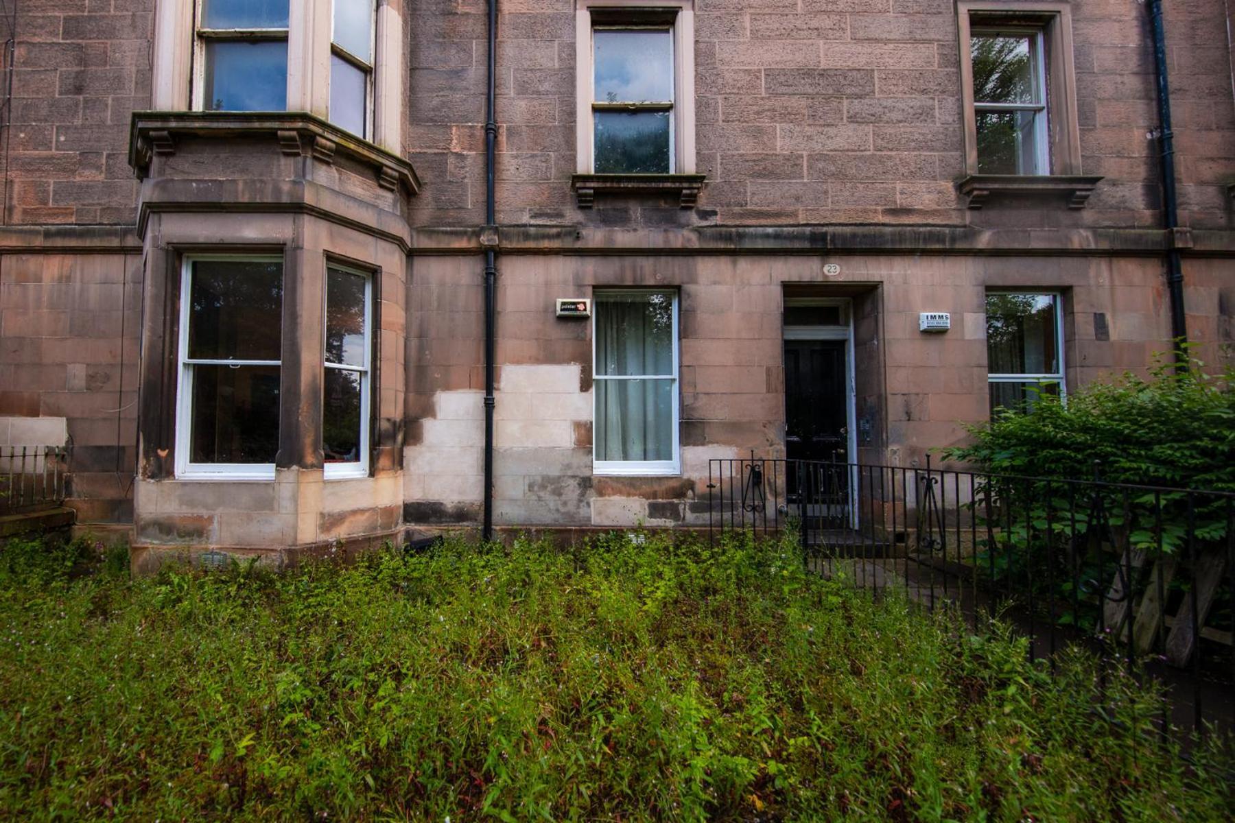 Comfortable, Spacious Retreat, By The Meadows! Edinburgh