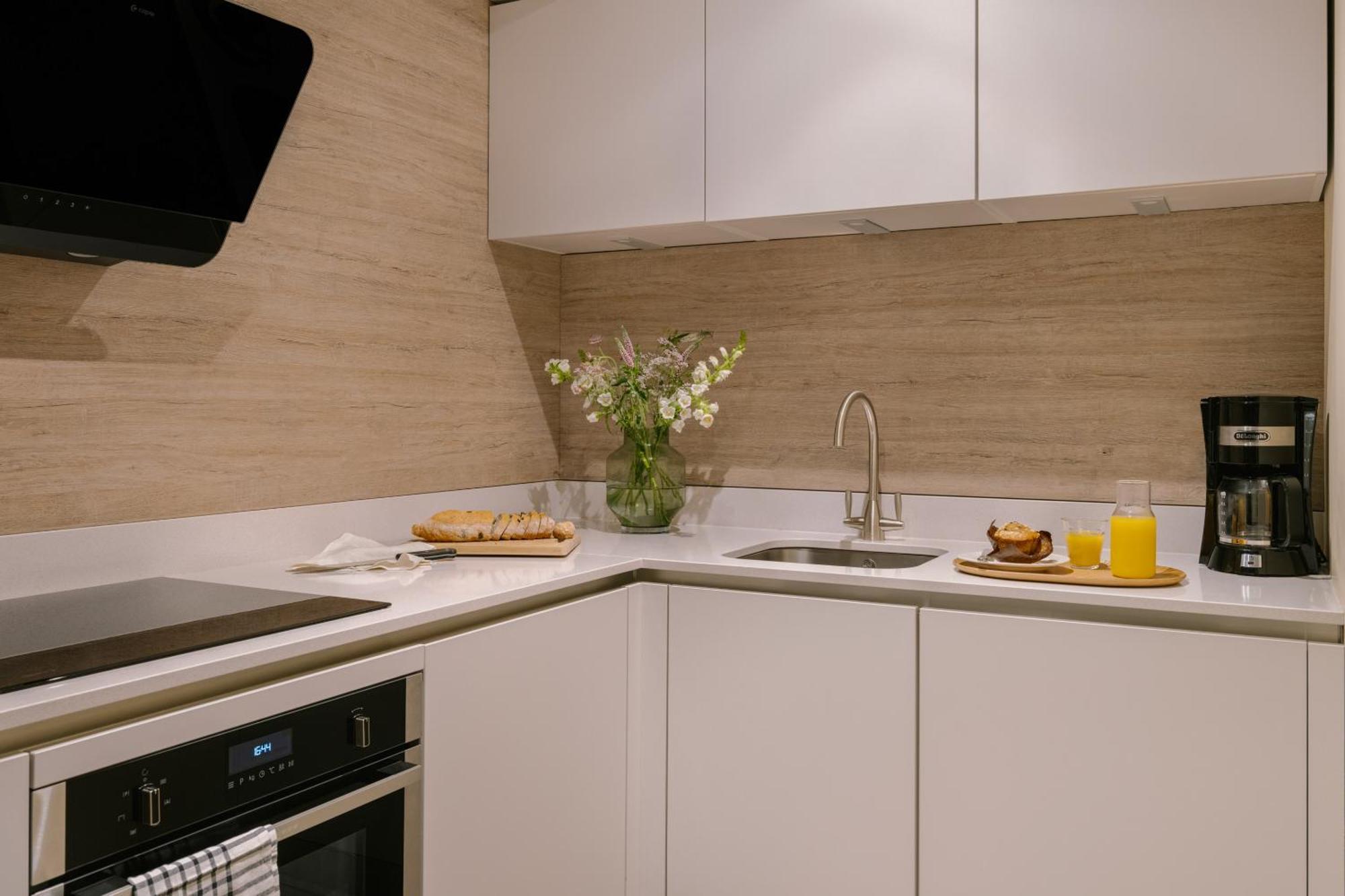 Aparthotel Sonder Royal Garden Edinburgh