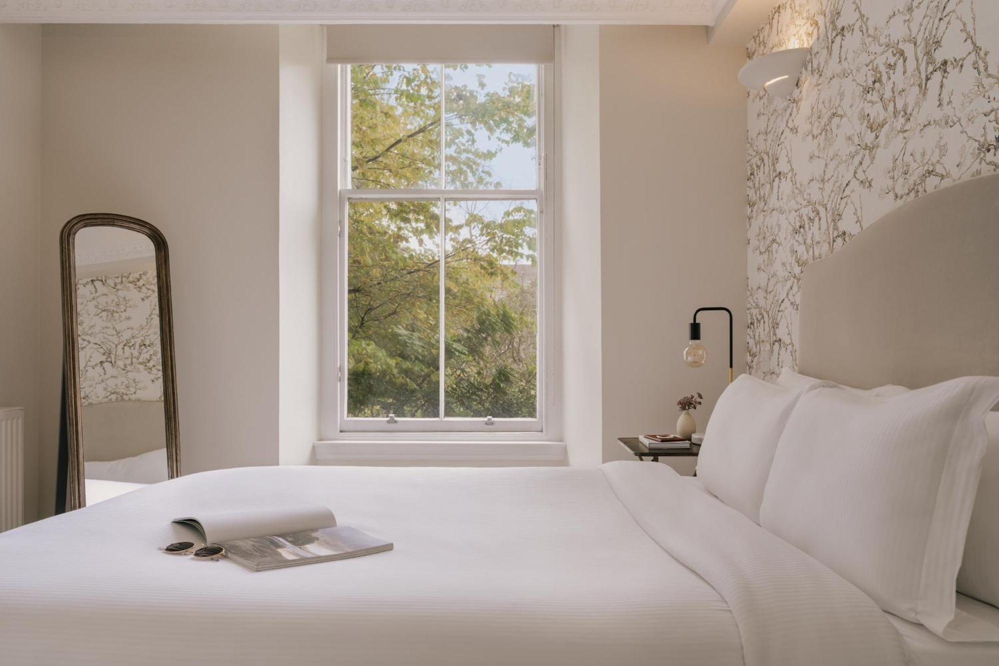 Sonder Royal Garden 4* Edinburgh