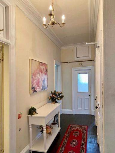 Large 5 Bedroom Flat In Marchmont Apartment Edinburgh