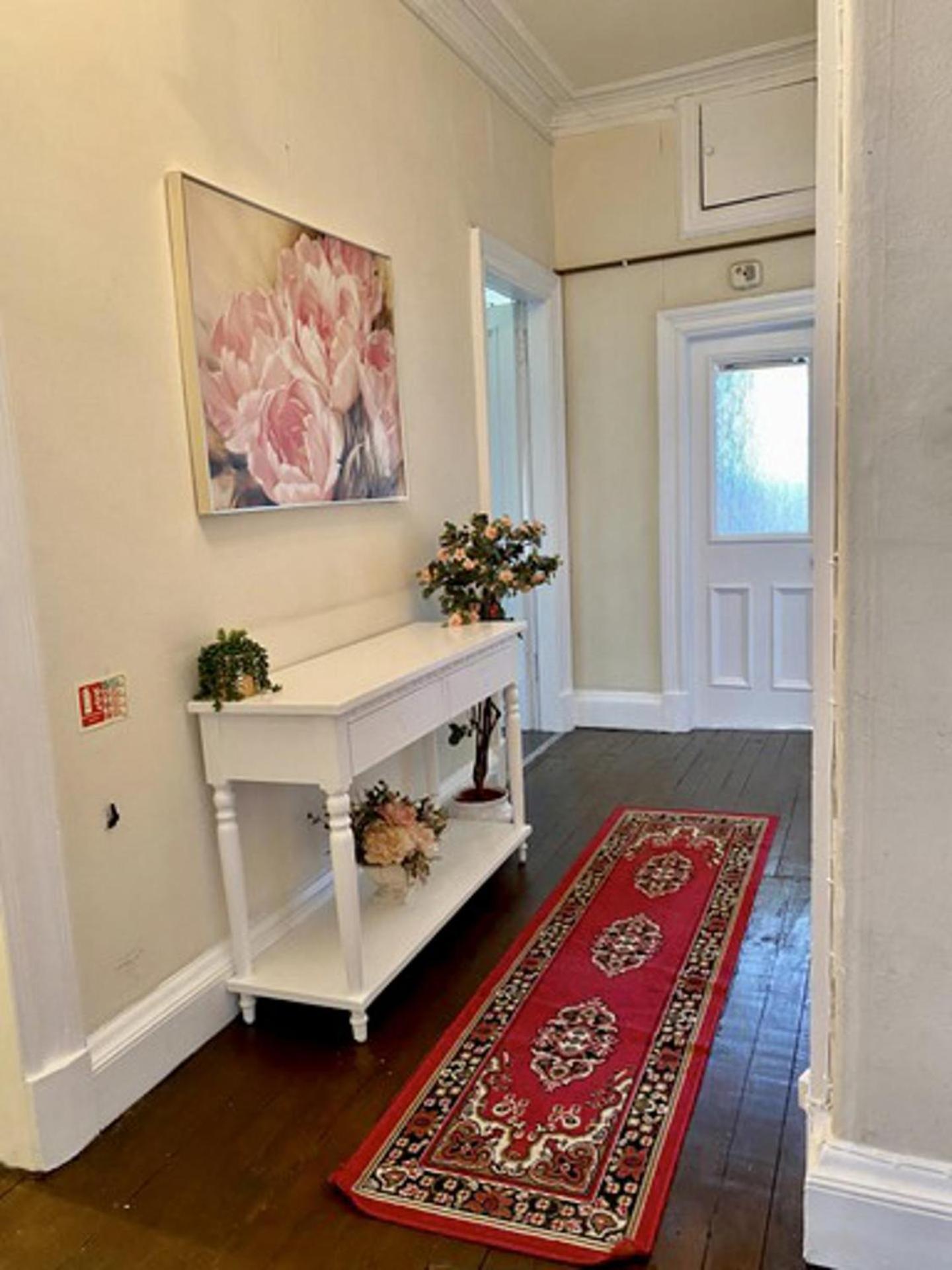 Large 5 Bedroom Flat In Marchmont * Edinburgh