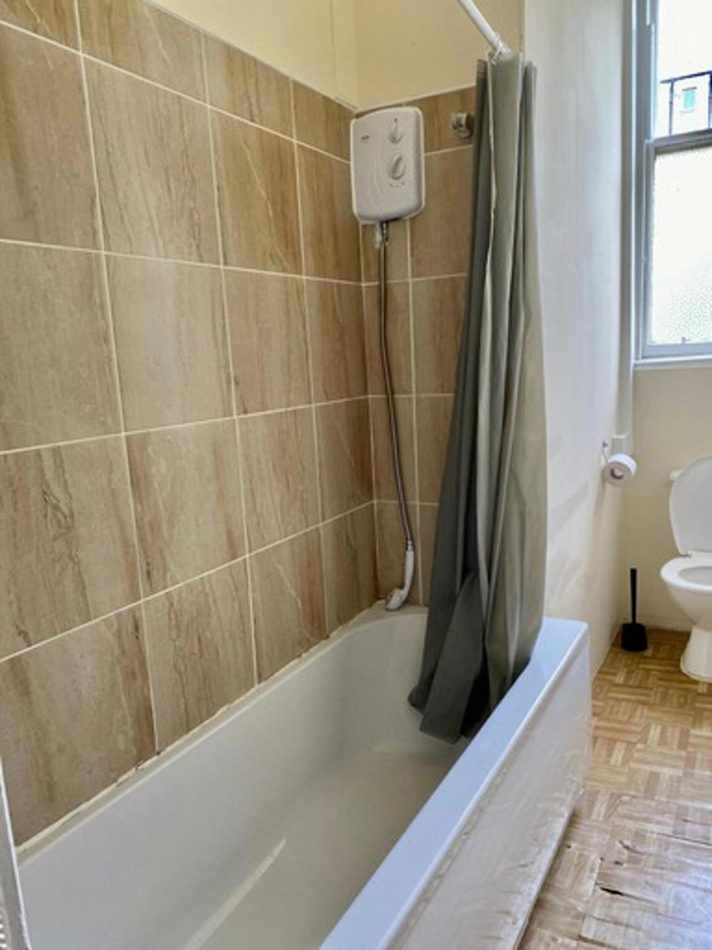 Apartment Large 5 Bedroom Flat In Marchmont *