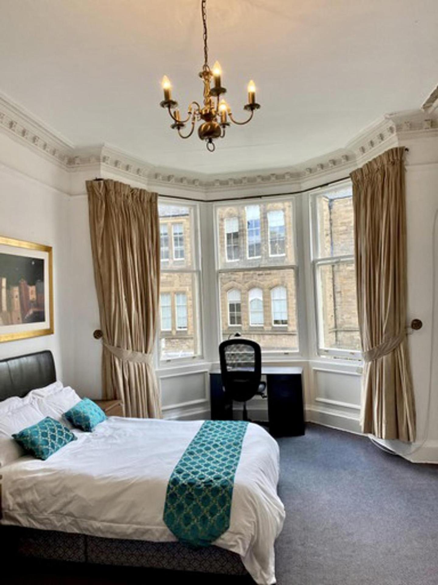 Large 5 Bedroom Flat In Marchmont Apartment *