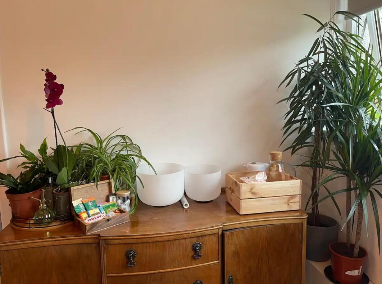 Homestay Private With Separate Shower And Free Parking *