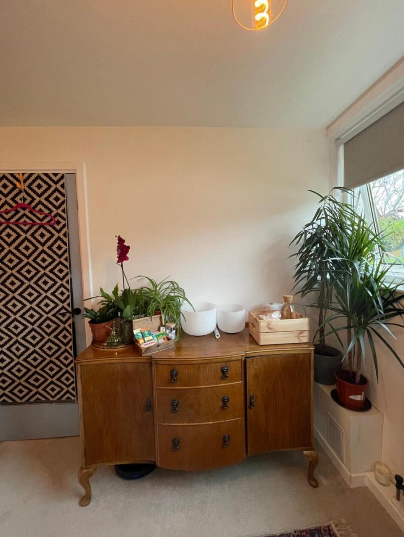 Homestay Private With Separate Shower And Free Parking