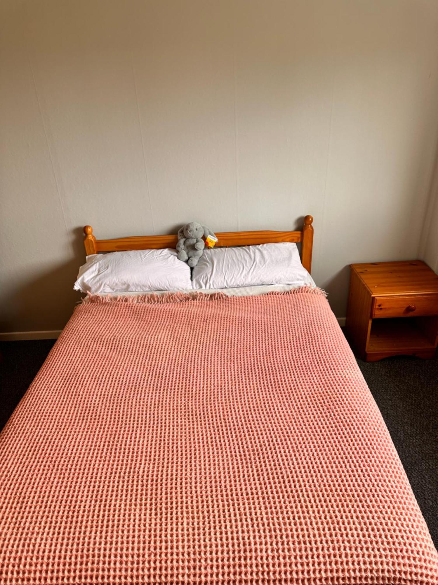 Double Close To Airport And Heriot Watt