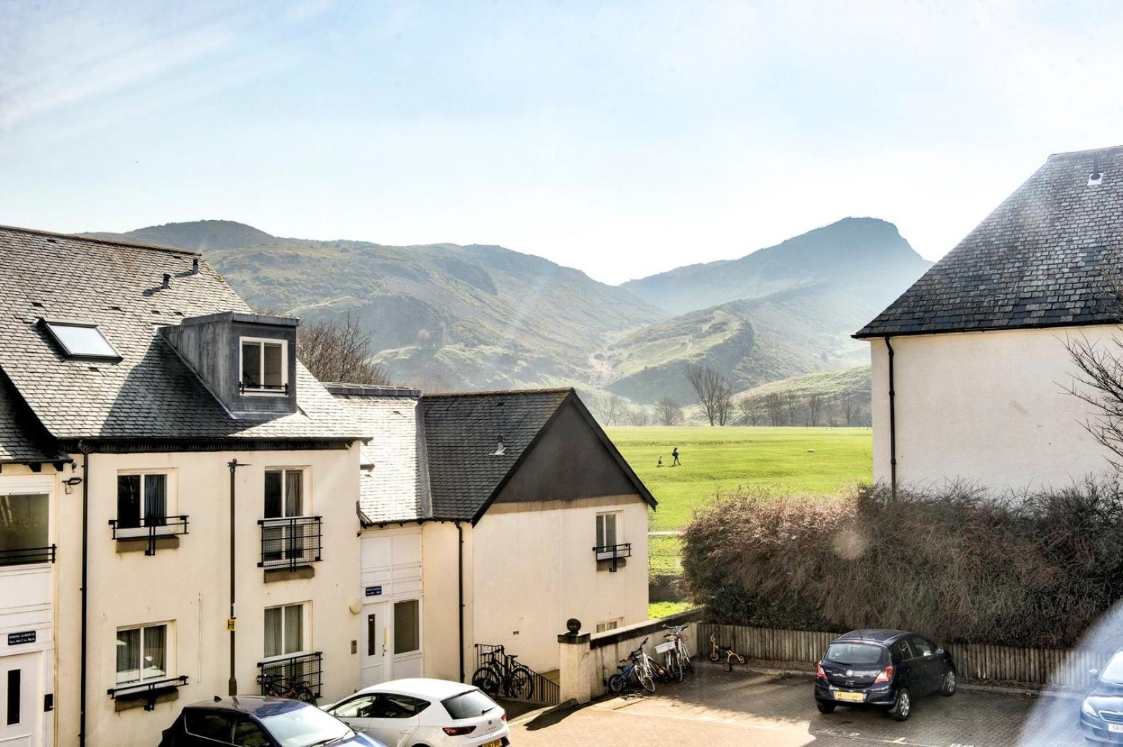 Guestready - 3bdr W/ Private Parking