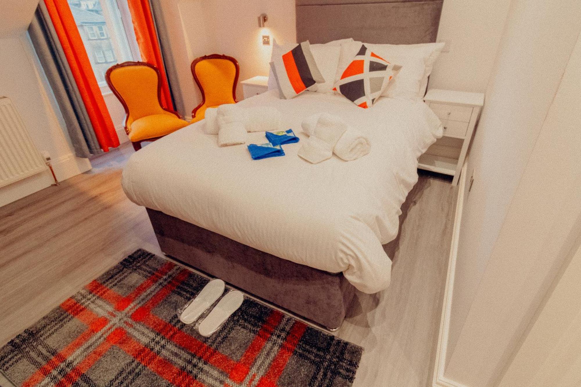 Guest house Mayfield *