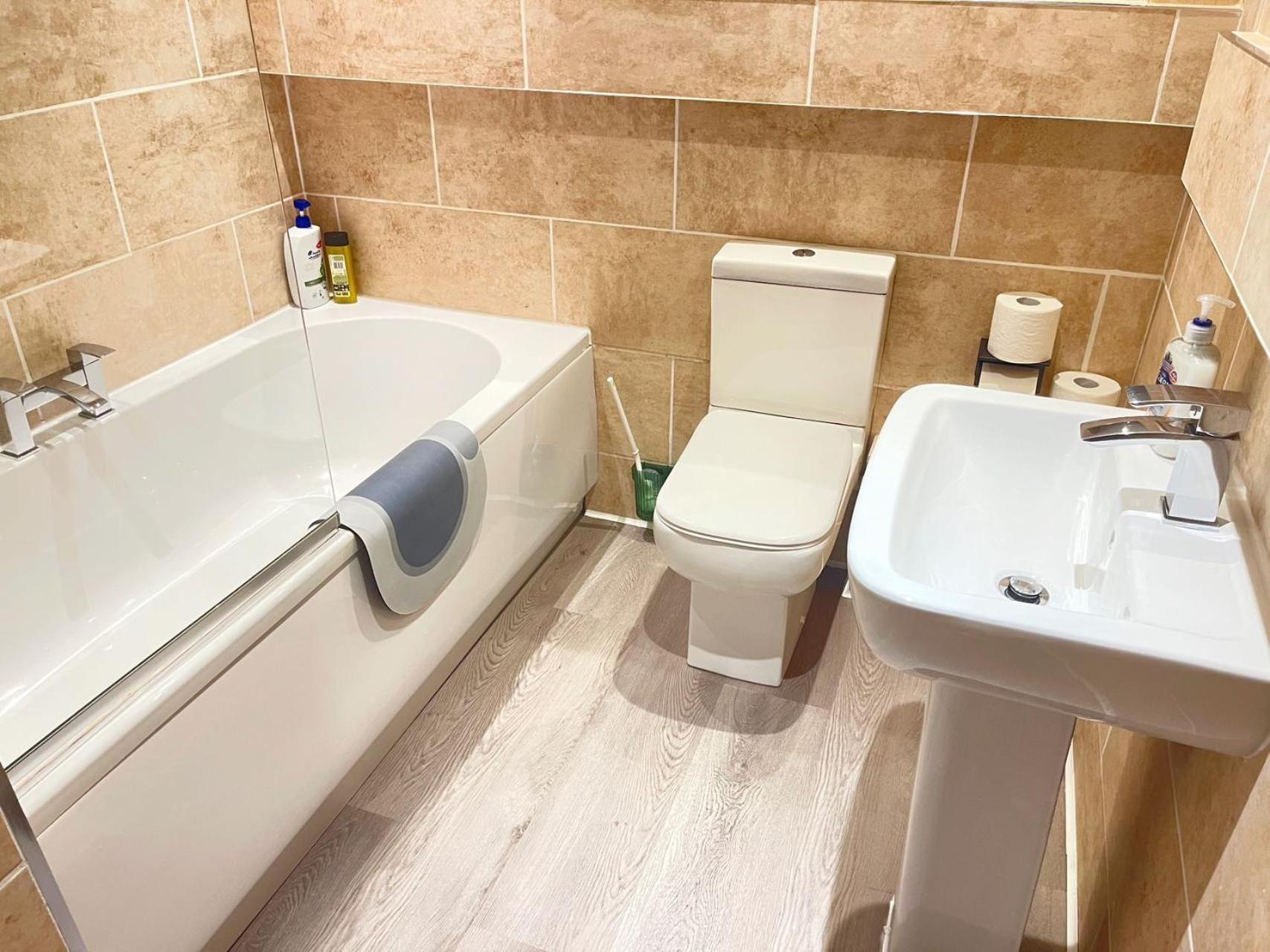 Lovely Two Bedrooms Edinburgh
