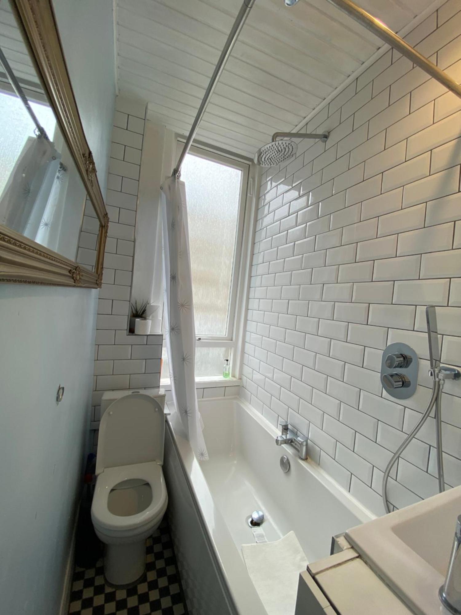 Charming 1 Bedroom EDI