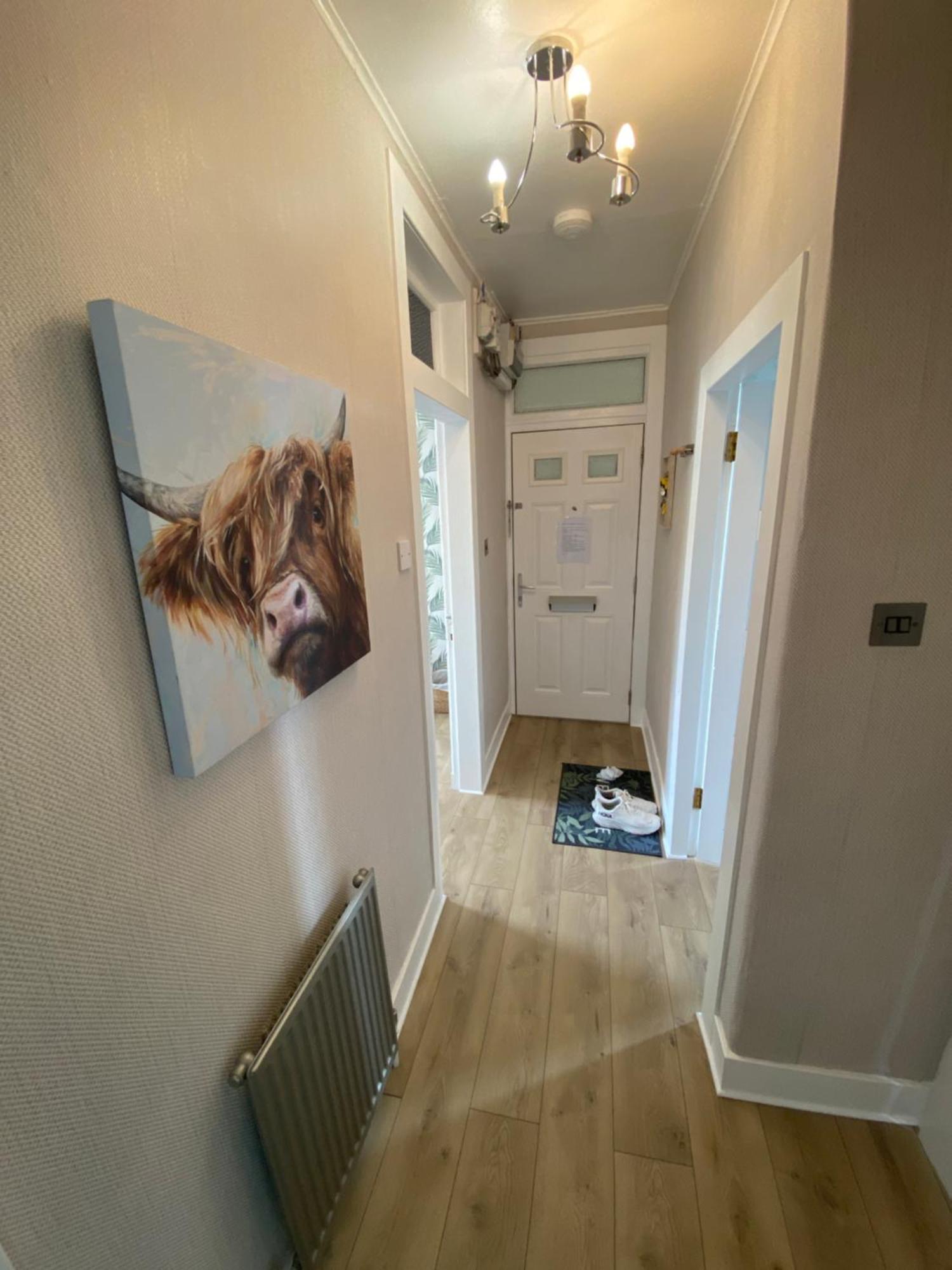 Apartment Modern Quiet Center Airport 2 Bedroom *