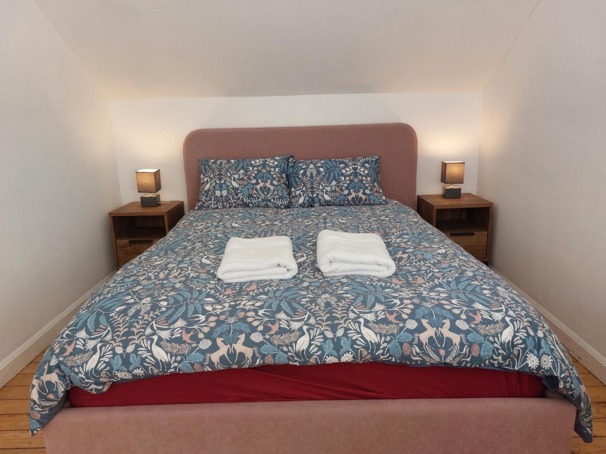 Hébergement de vacances Bright - - Sleeps 10