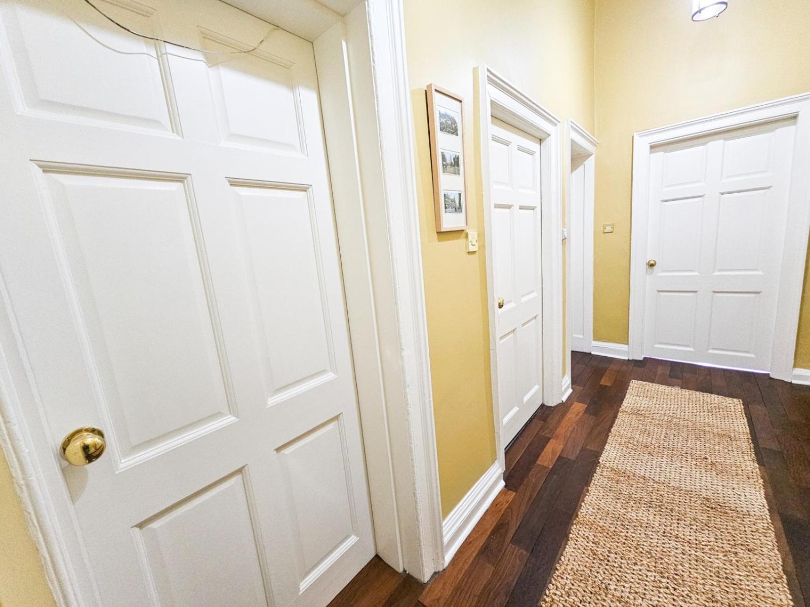 Spacious 2 Bedroom In The Heart Of New Town * Edinburgh