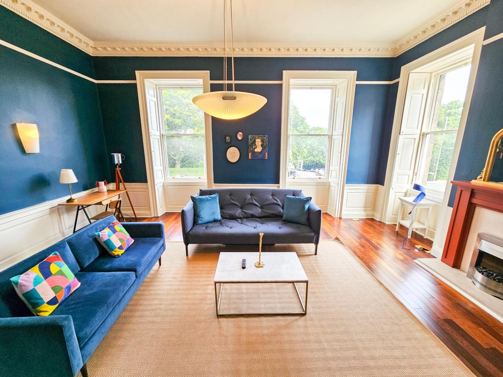 Spacious 2 Bedroom In The Heart Of New Town