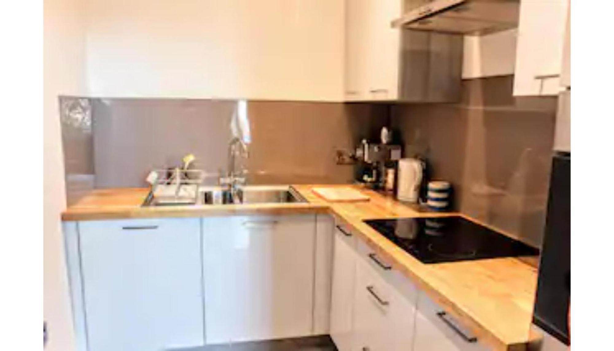 Bright Modern Arthurs Seat 2 Bedroom * EDI