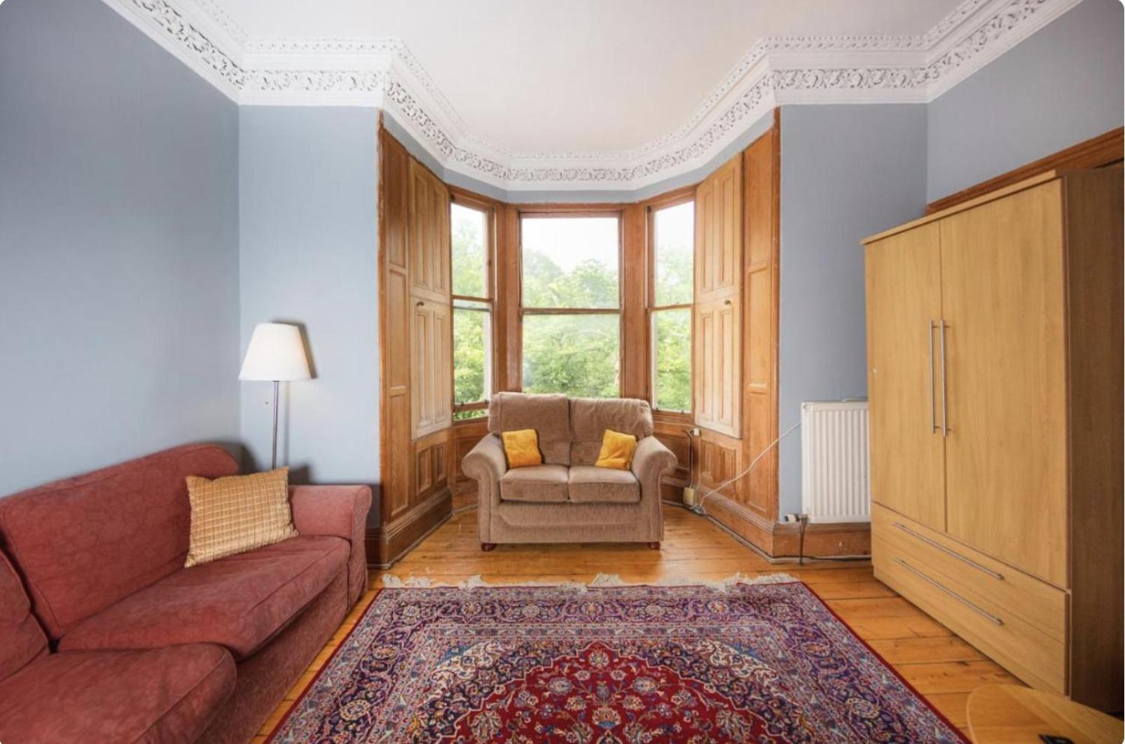 Comfortable And Spacious Retreat By The Meadows! Edinburgh