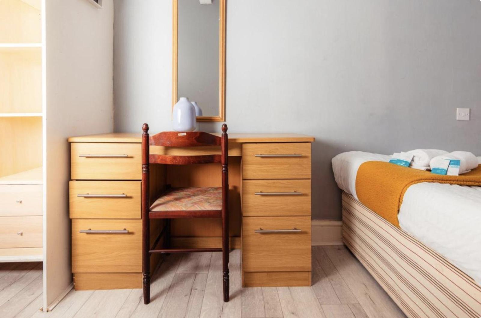 Cozy City Centre By The Meadows! 5 Apartment *