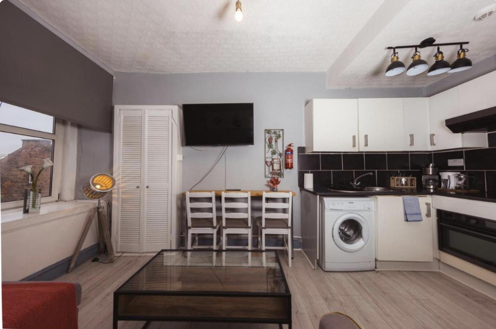 Cozy City Centre By The Meadows! 5 Apartment *