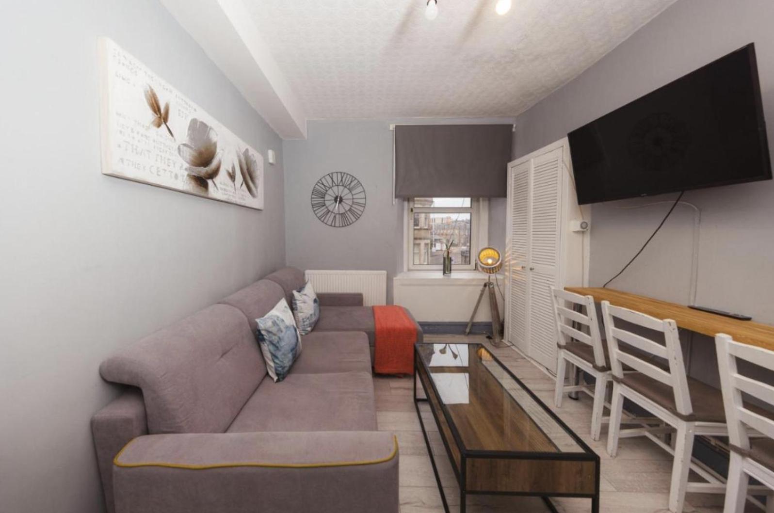 Cozy City Centre By The Meadows! 5 Apartment