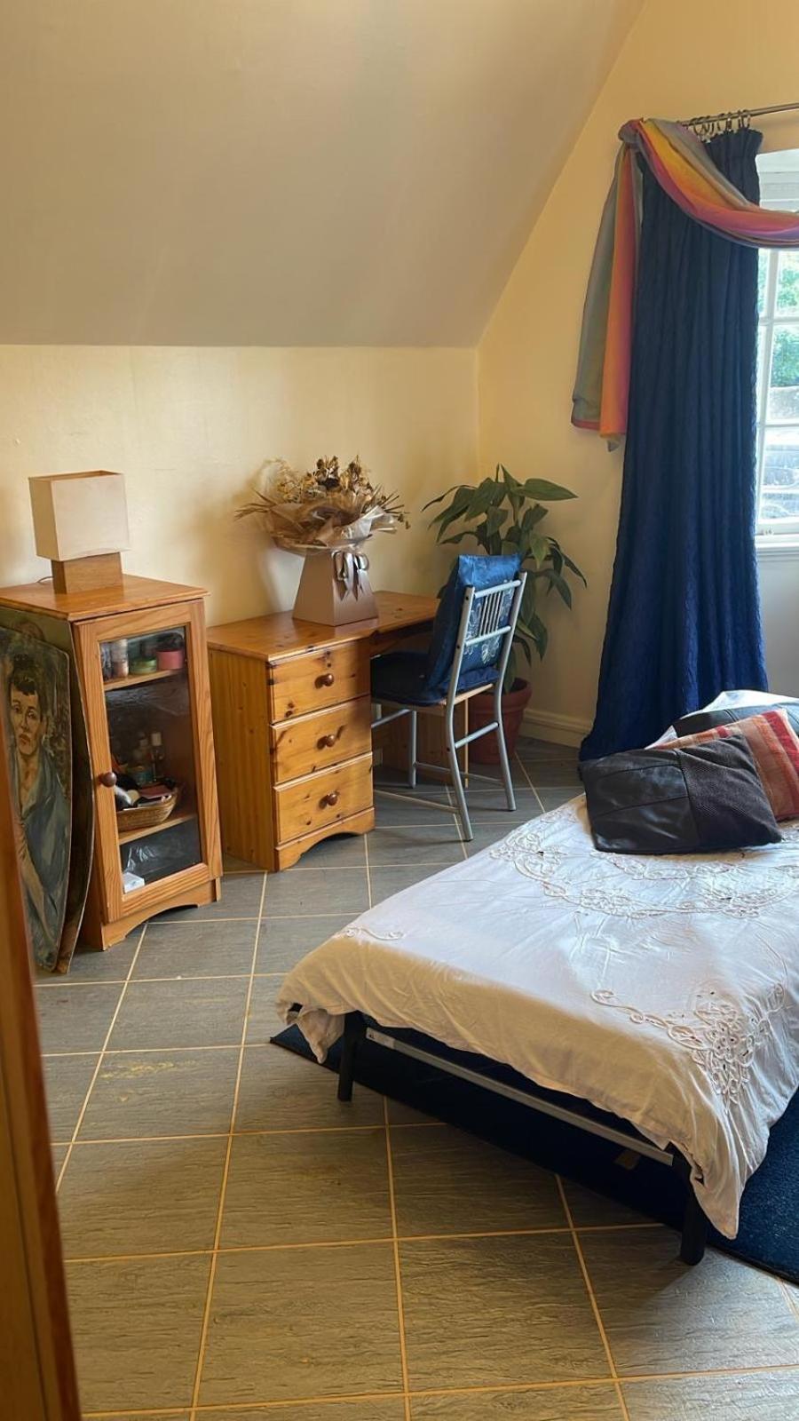 Private Bedroom In Detached In Newington Accommodatie bij particulieren EDI