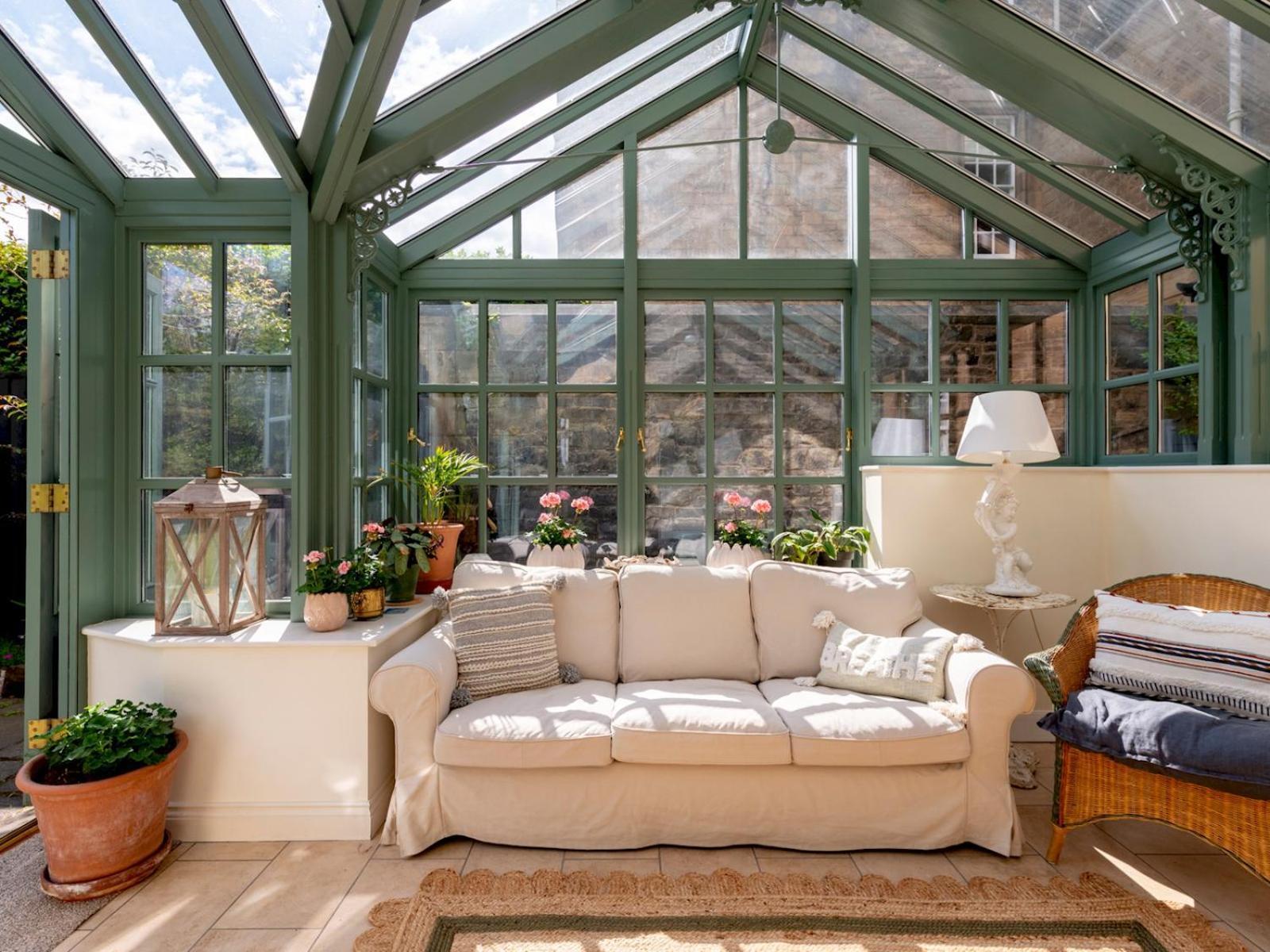 Holiday home Elegant 17th Century - Pass The Keys Edinburgh