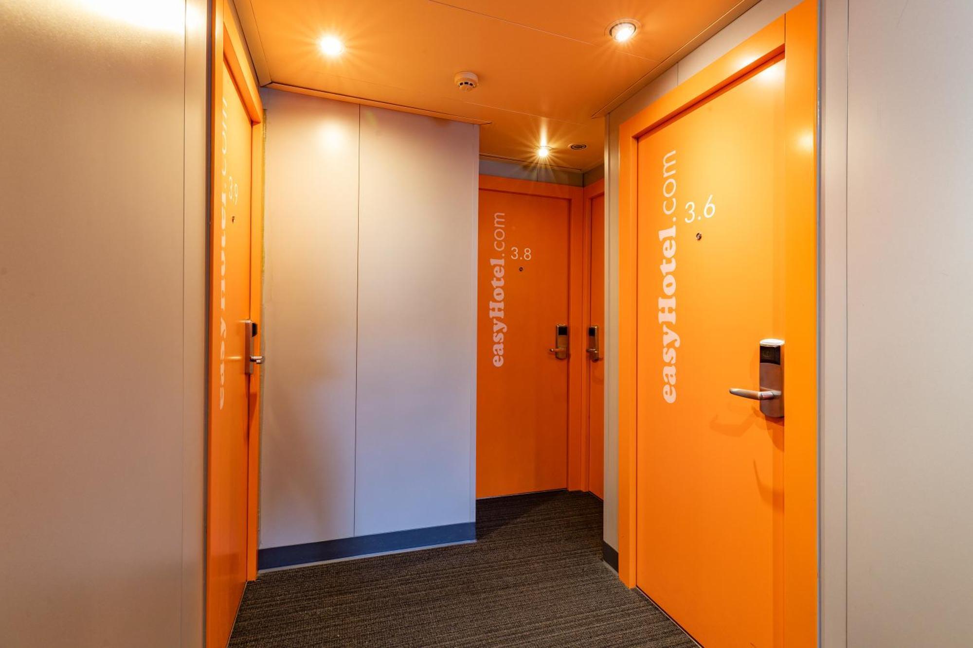 Easyhotel Edinburgh