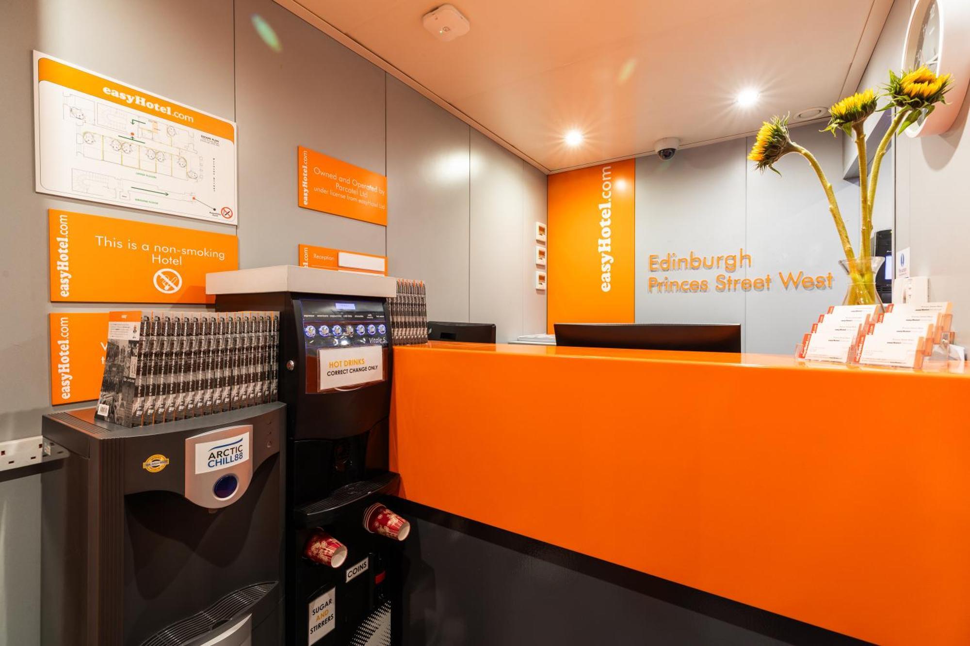 Hotel Easyhotel 2*
