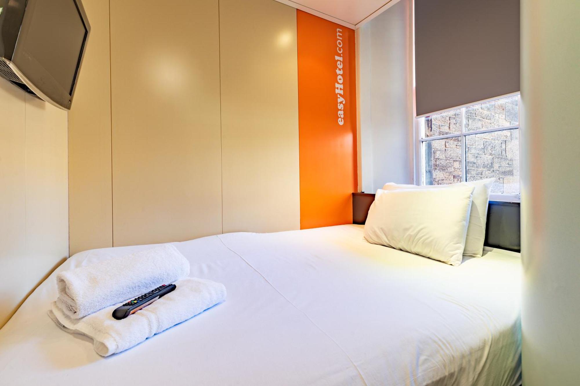 Hotel Easyhotel