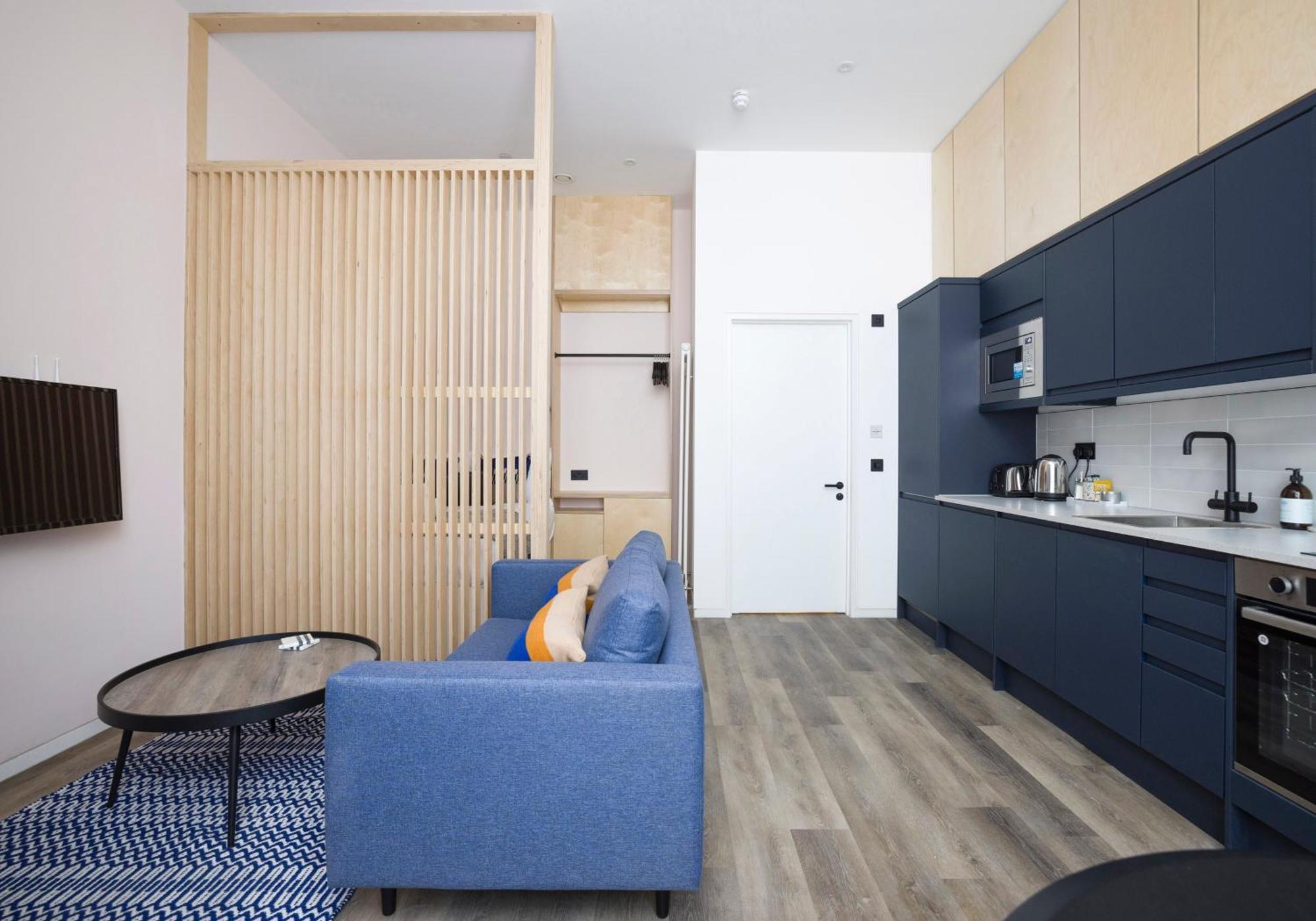 Charming Near Holyrood Park & Calton Hill Appartement