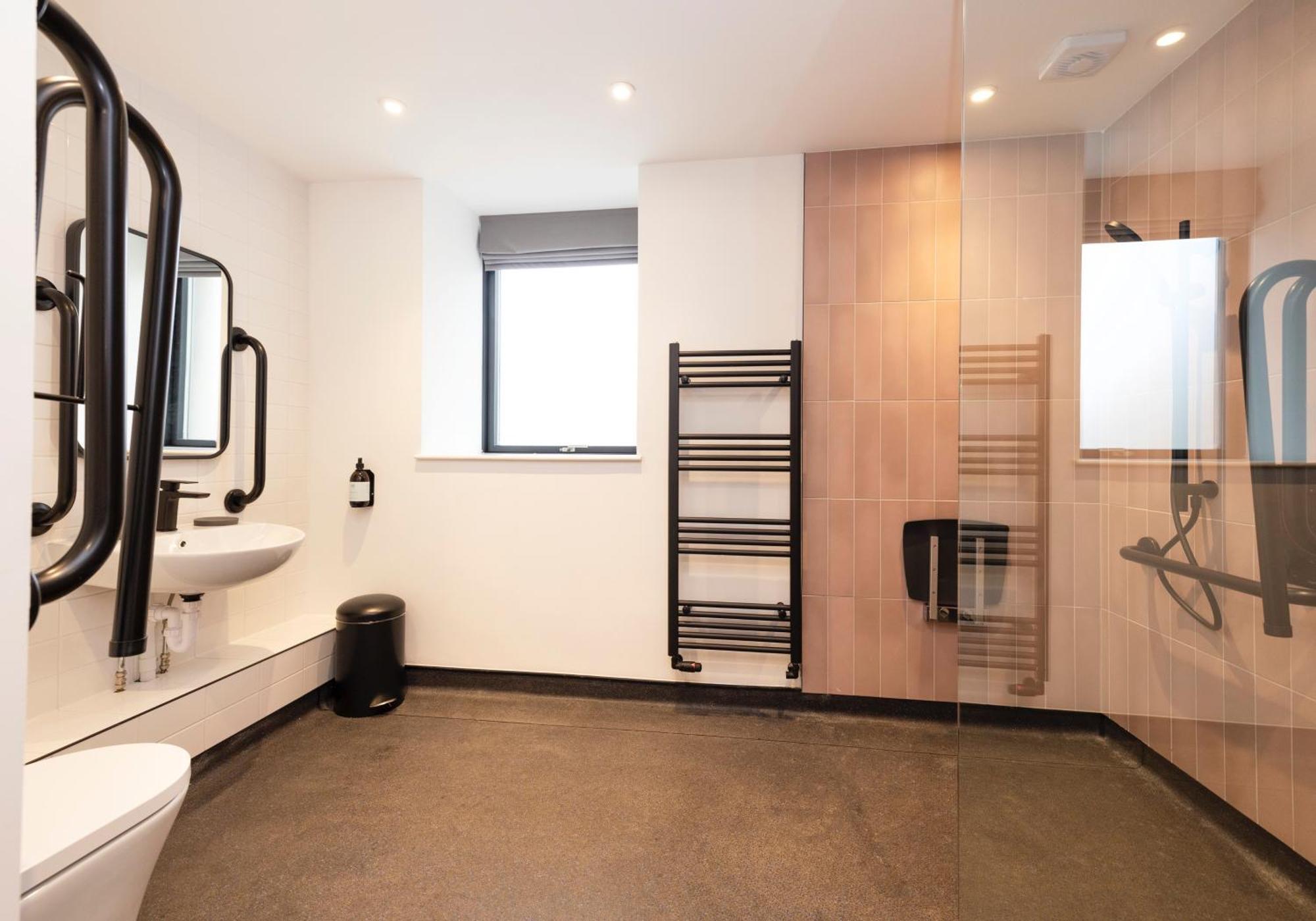 Charming Near Holyrood Park & Calton Hill Appartement EDI
