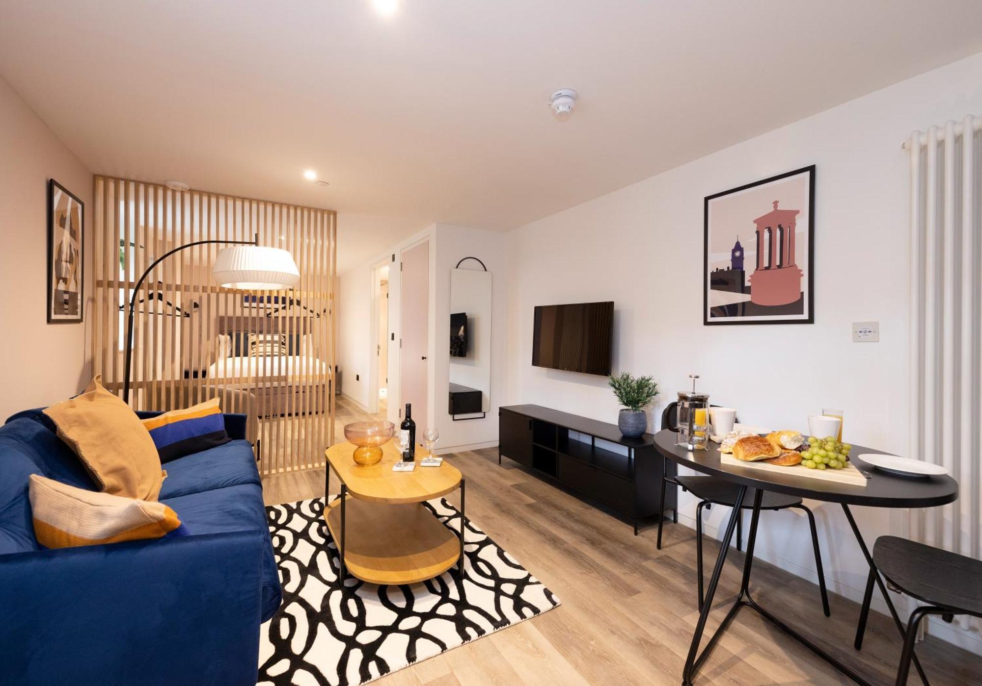 Charming Near Holyrood Park & Calton Hill *