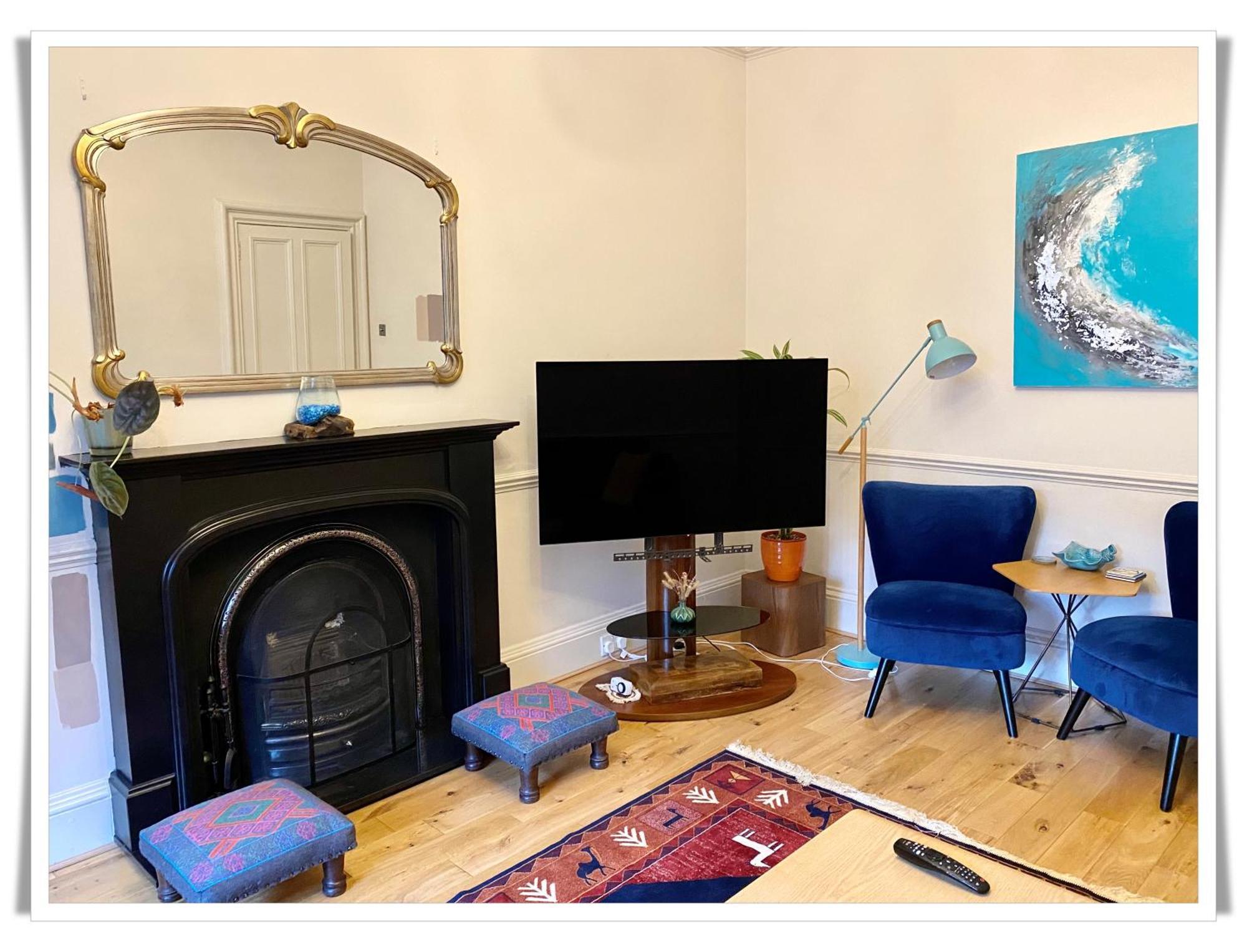 Apartment Beautifully Decorated 2bed Apt- Gem In Center