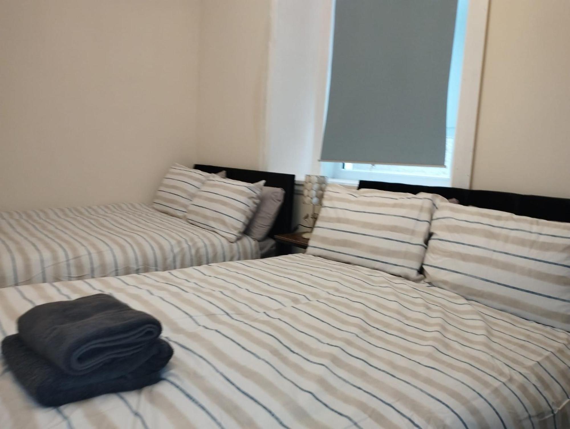 Flat In Old Town , Heart Of Flat Sleeps 6 Appartement *