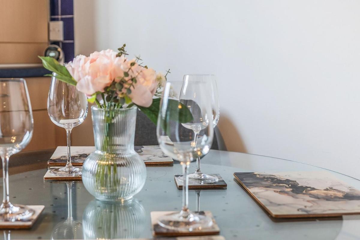 Modern 2 Bedroom In Centre Appartement Edinburgh